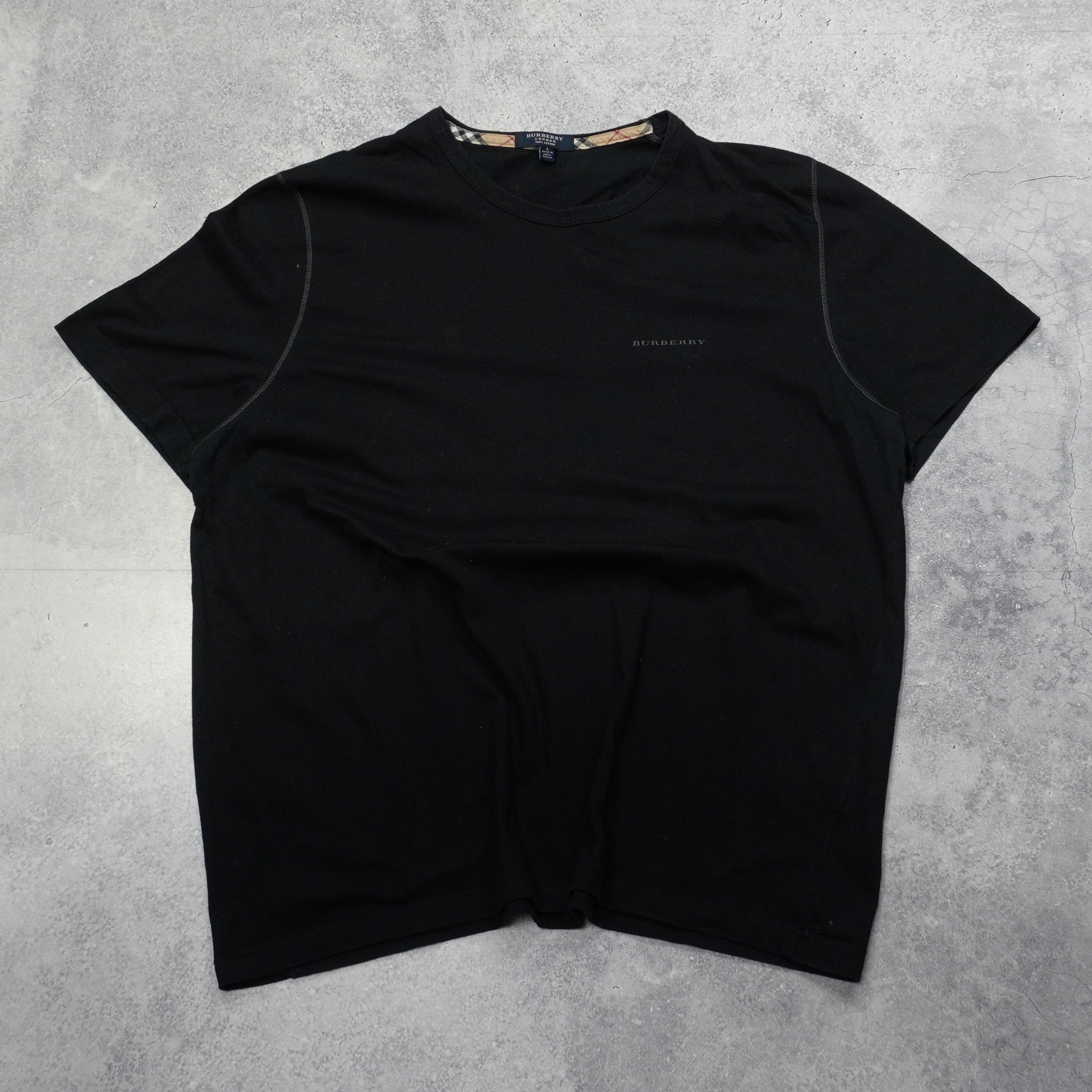 2000s Burberry T-Shirt