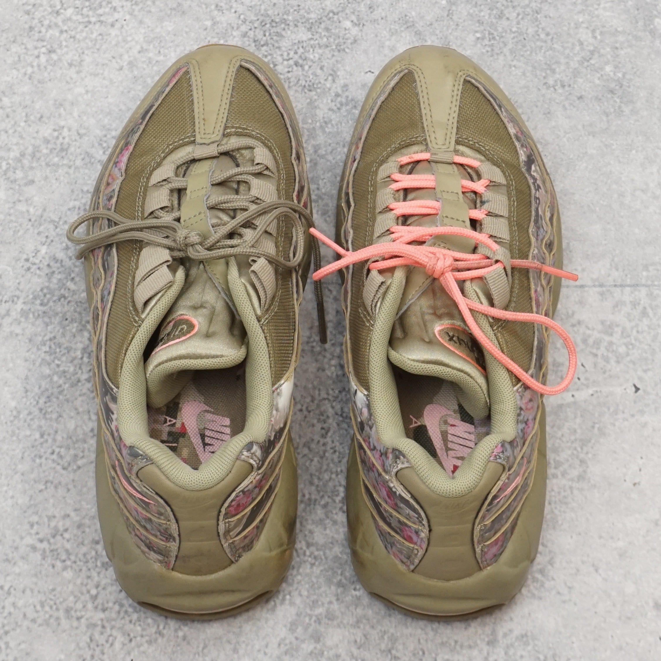 Nike Air Max Sneakers