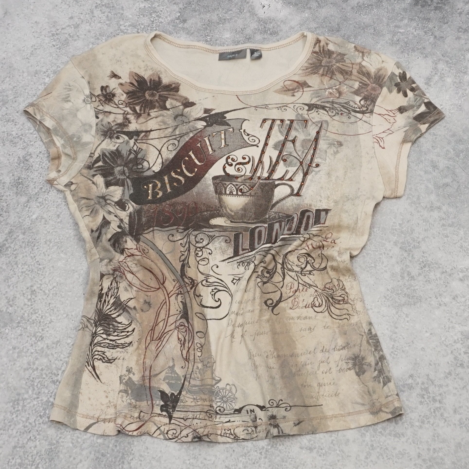 2000s Apt. 9 Top
