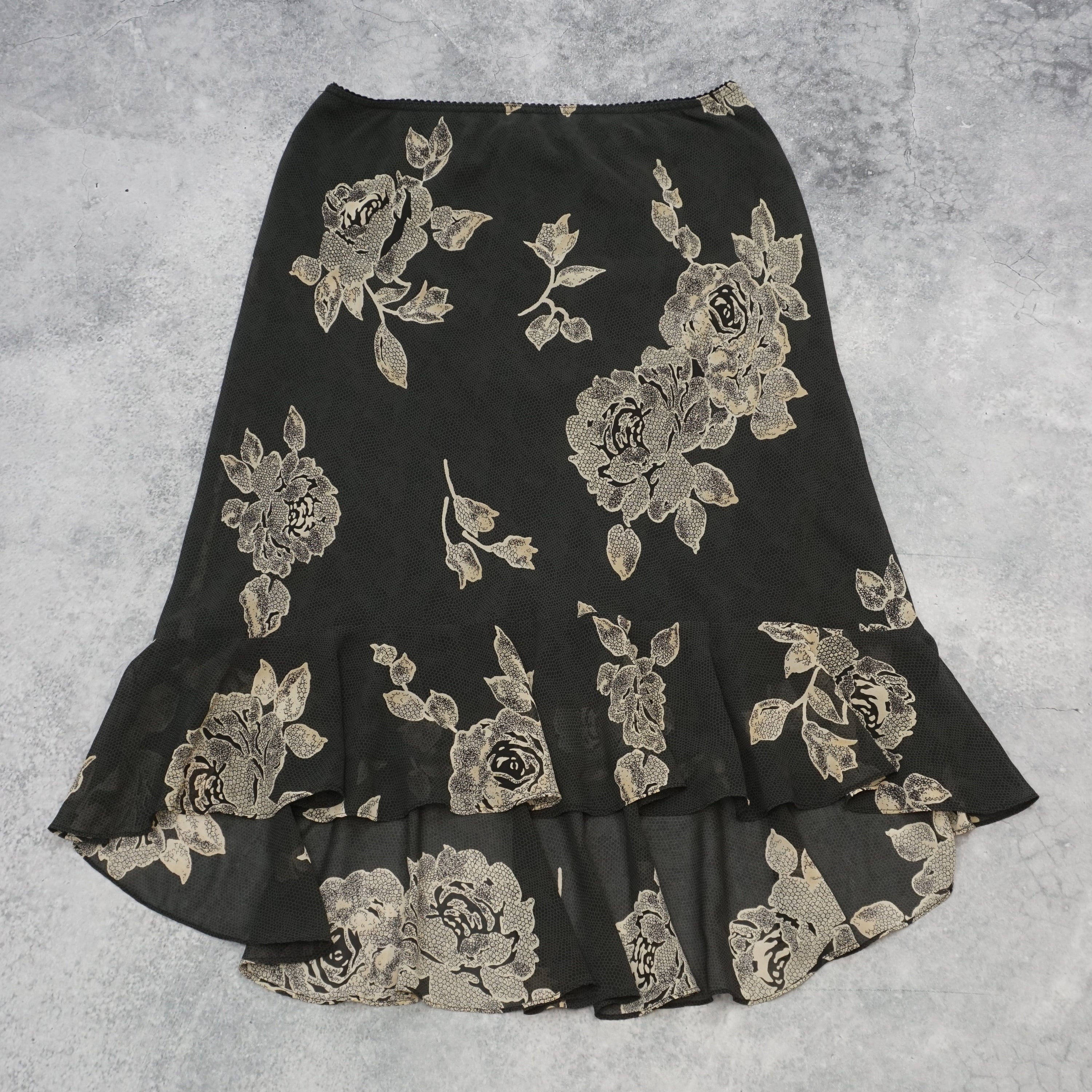 Sussan Floral Patterned Flounce Skirt