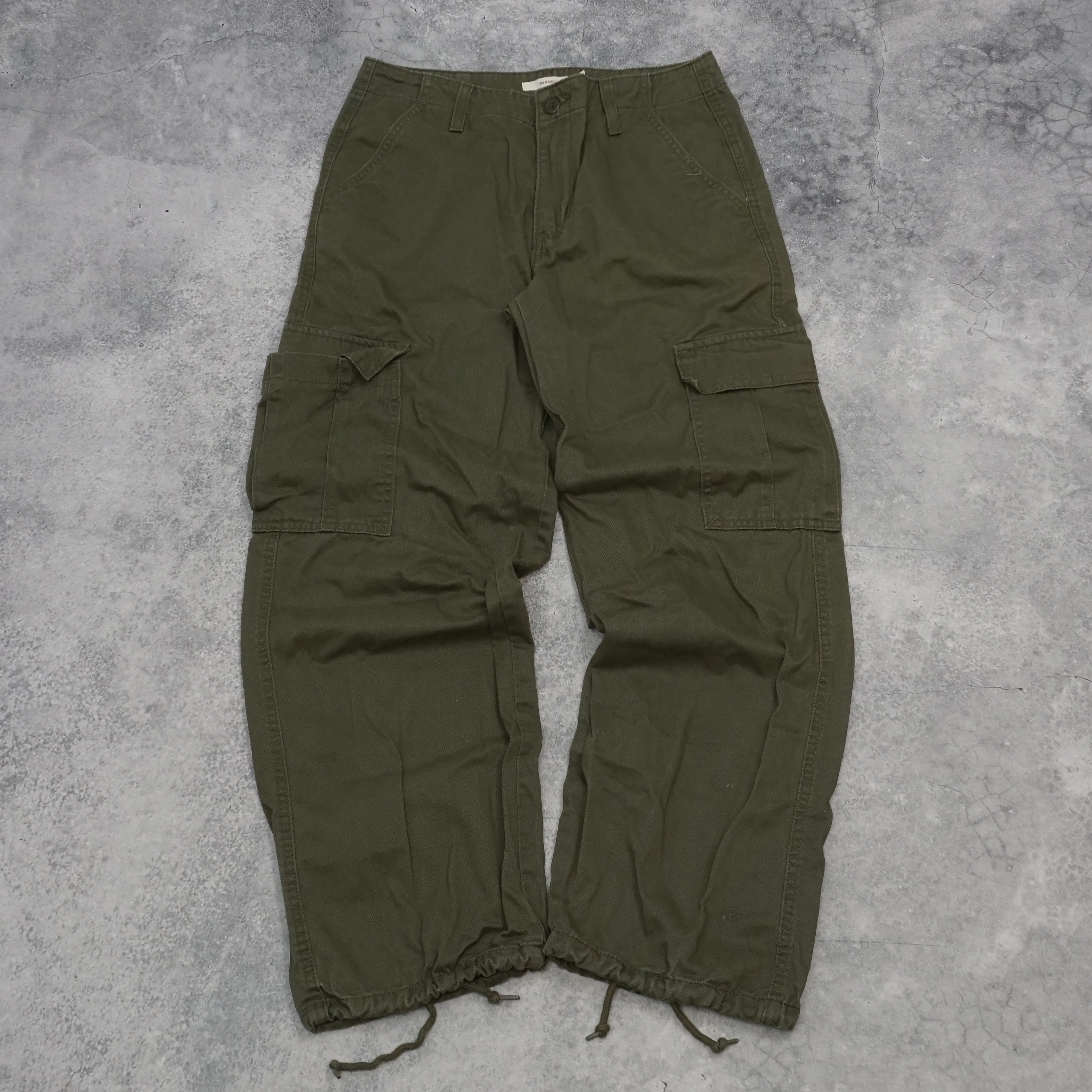 2000s Levi's Baggy Cargo Pants