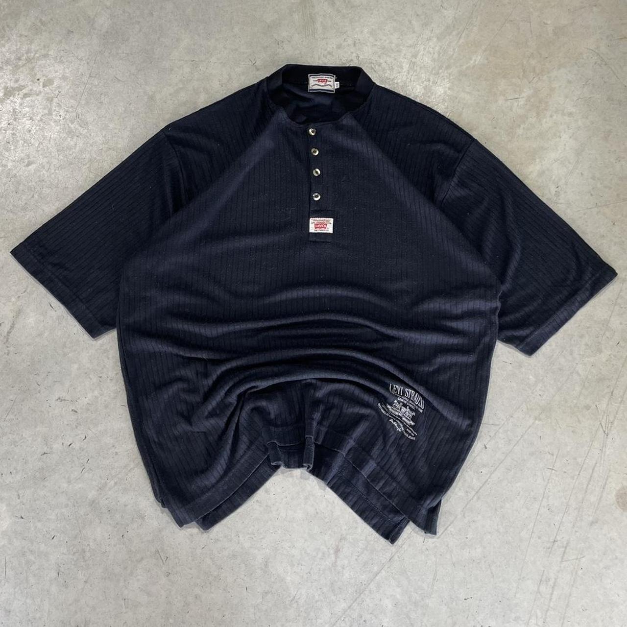 2000s Levi’s Ribbed T-Shirt Top