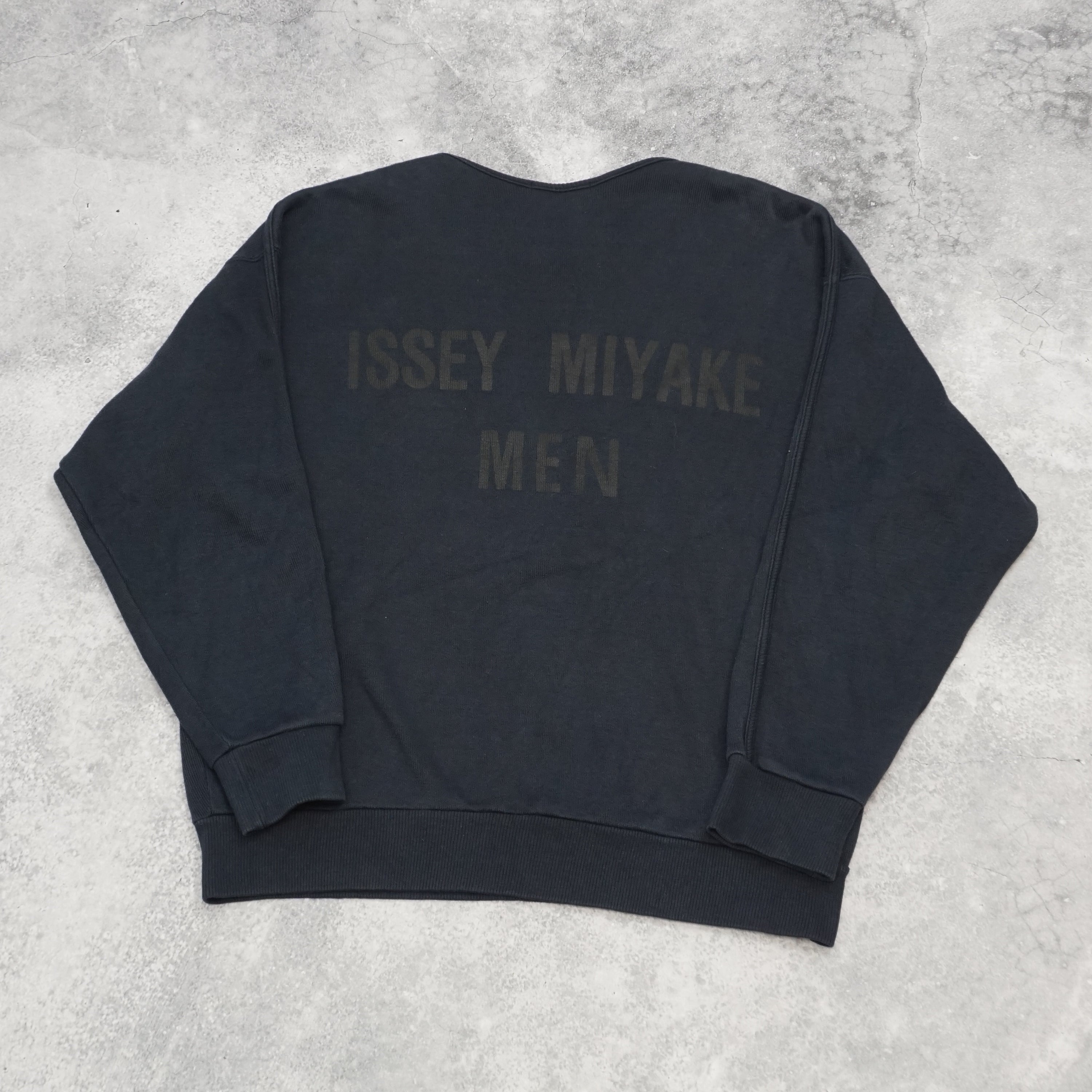 Issey Miyake Sweater