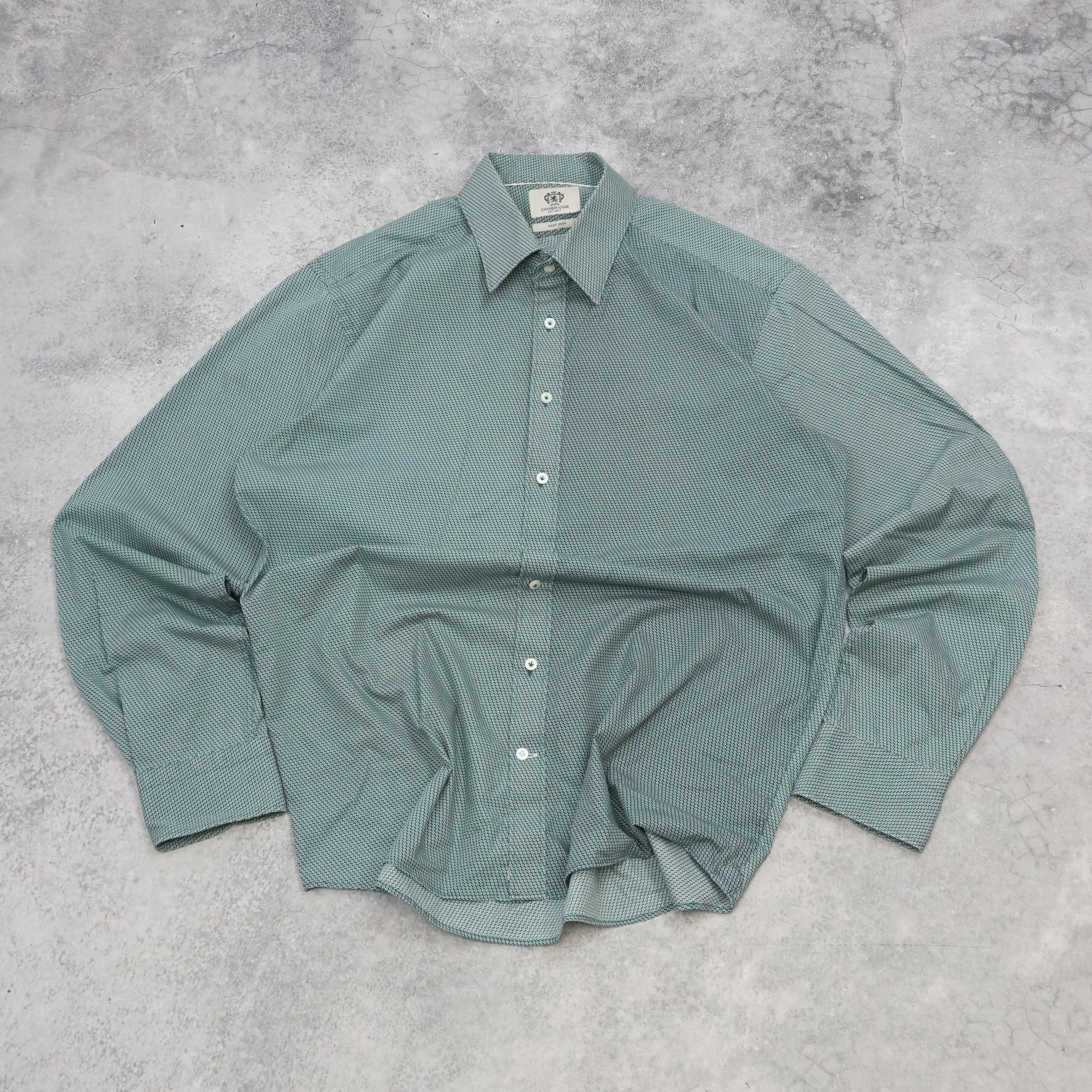 Cambridge Easy Iron Button Up