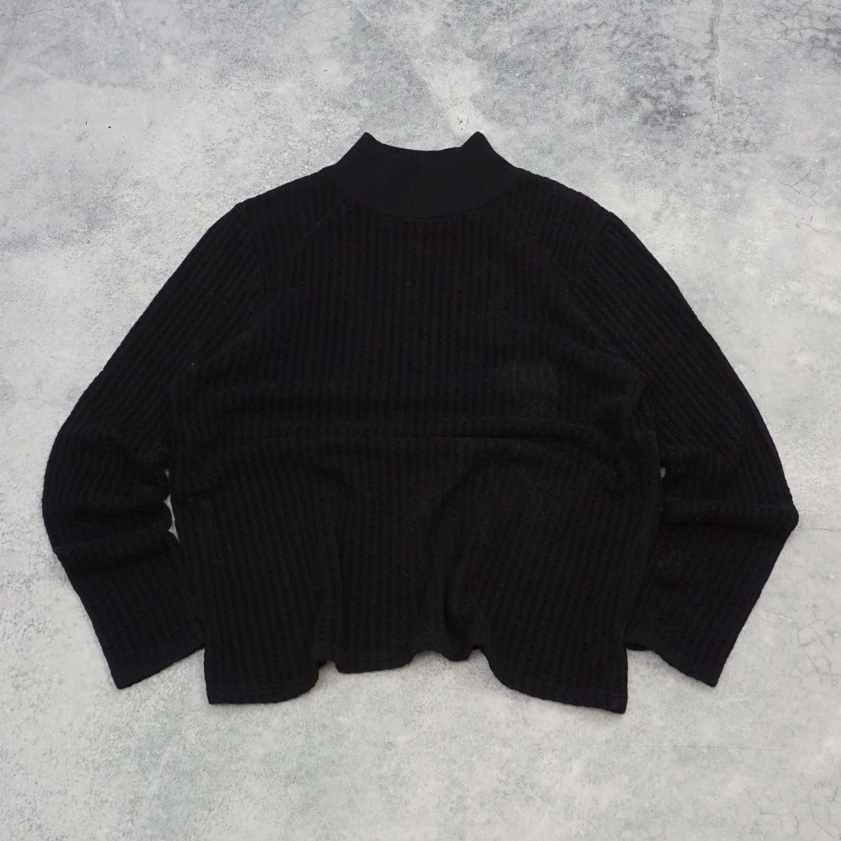 Seed Ribbed Knit