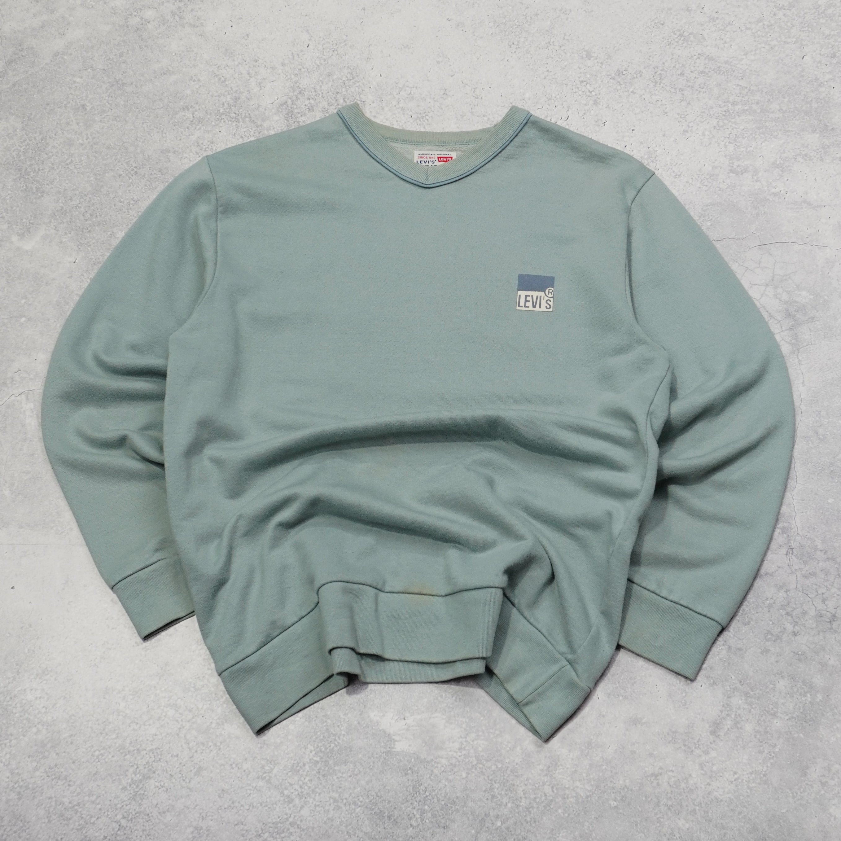 2000s Levi's Crewneck