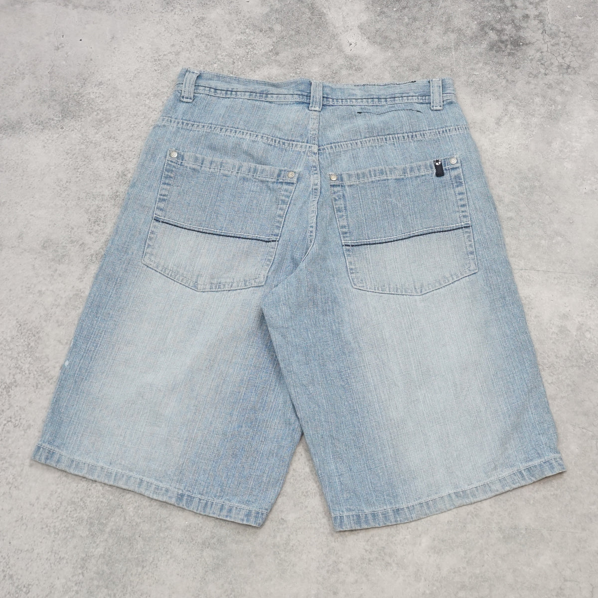 2000s Southpole Baggy Light Wash Jorts