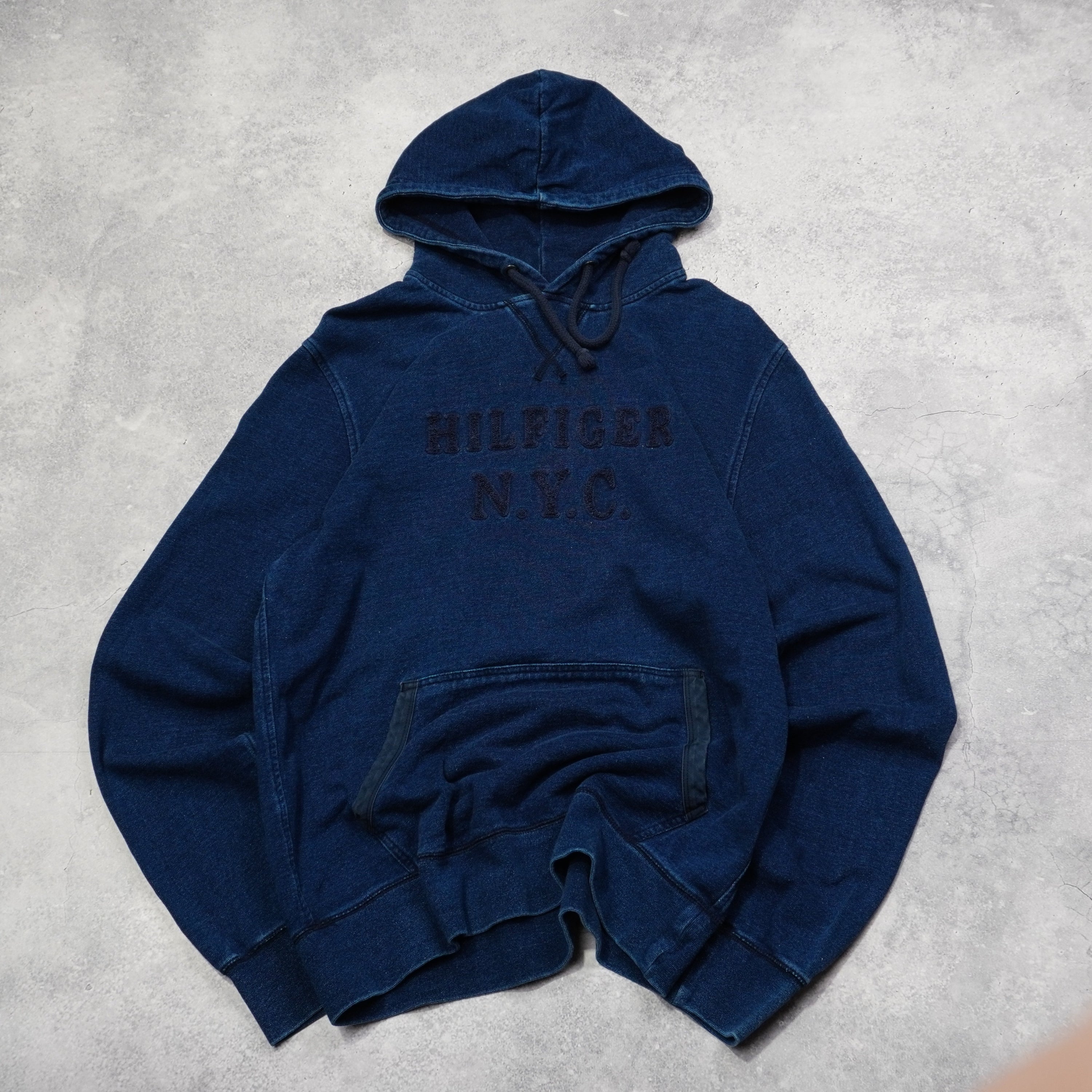 2000s Tommy Hilfiger Hoodie