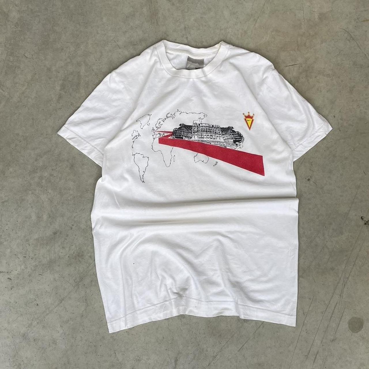90s Nike Graphic T-Shirt