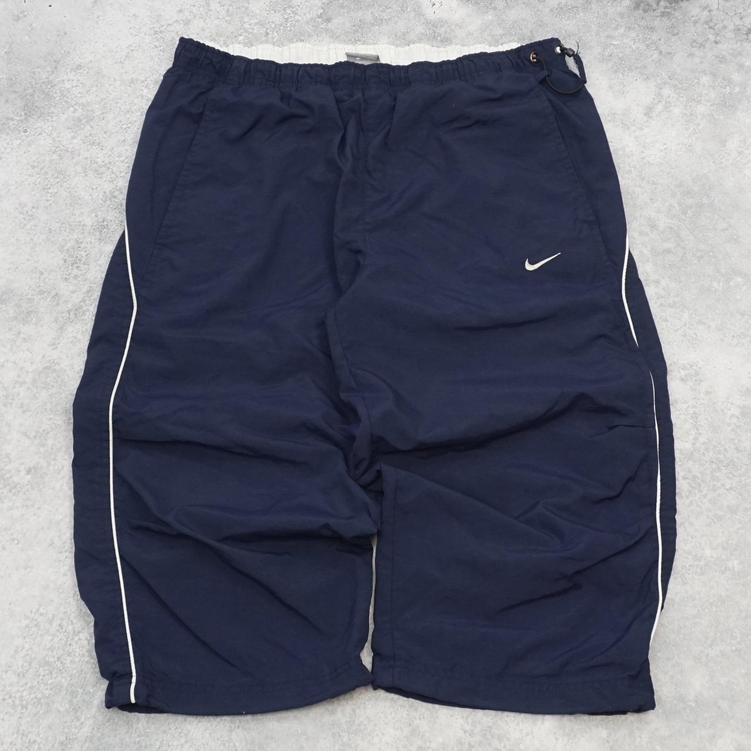 2000s Nike Capri Shorts