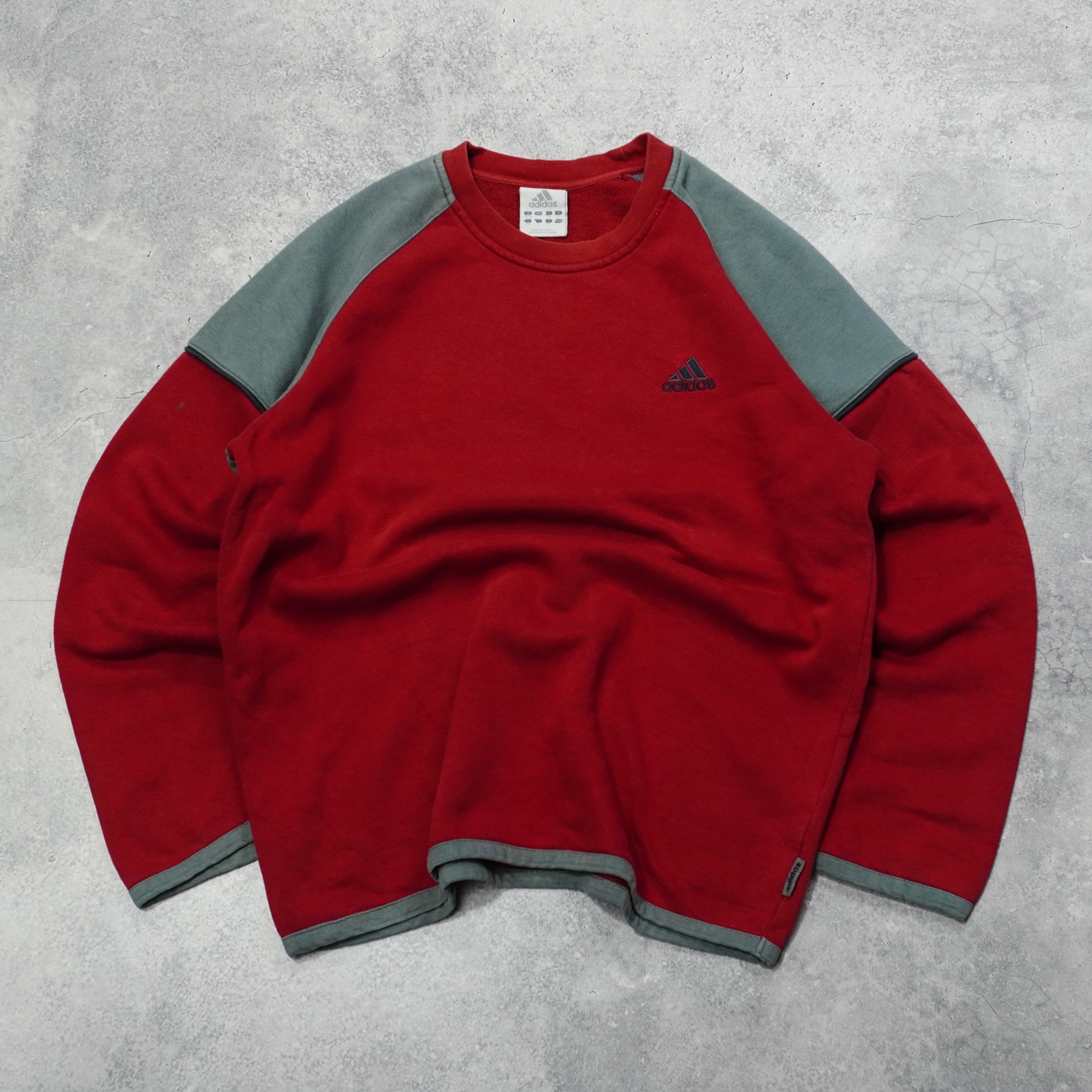 2000s Adidas Sweater