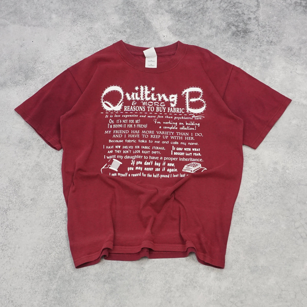 90s Gildan Quilting Graphic T-Shirt