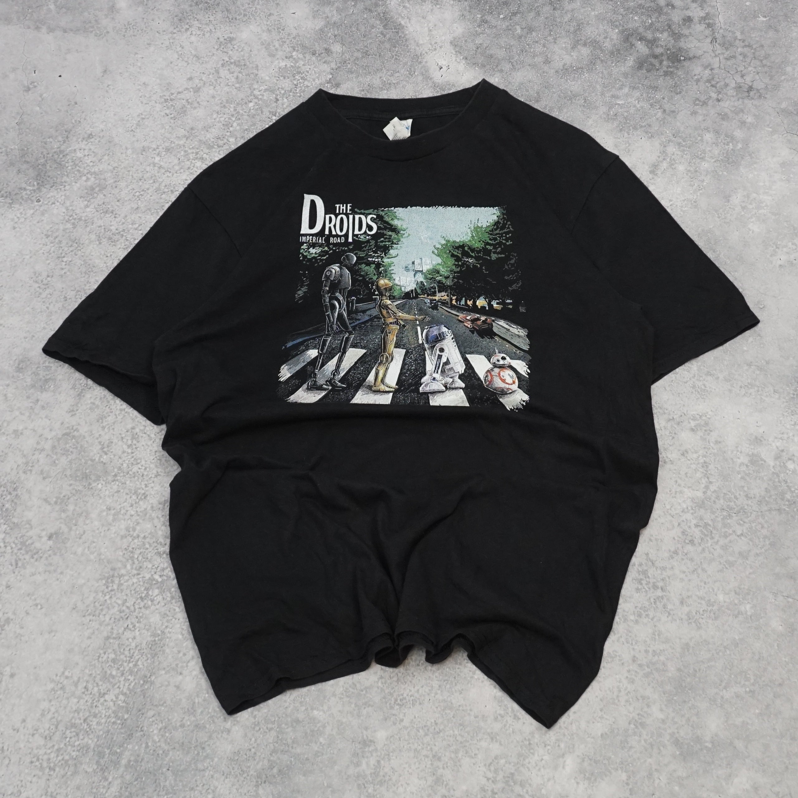 Gildan Droids Graphic T-Shirt