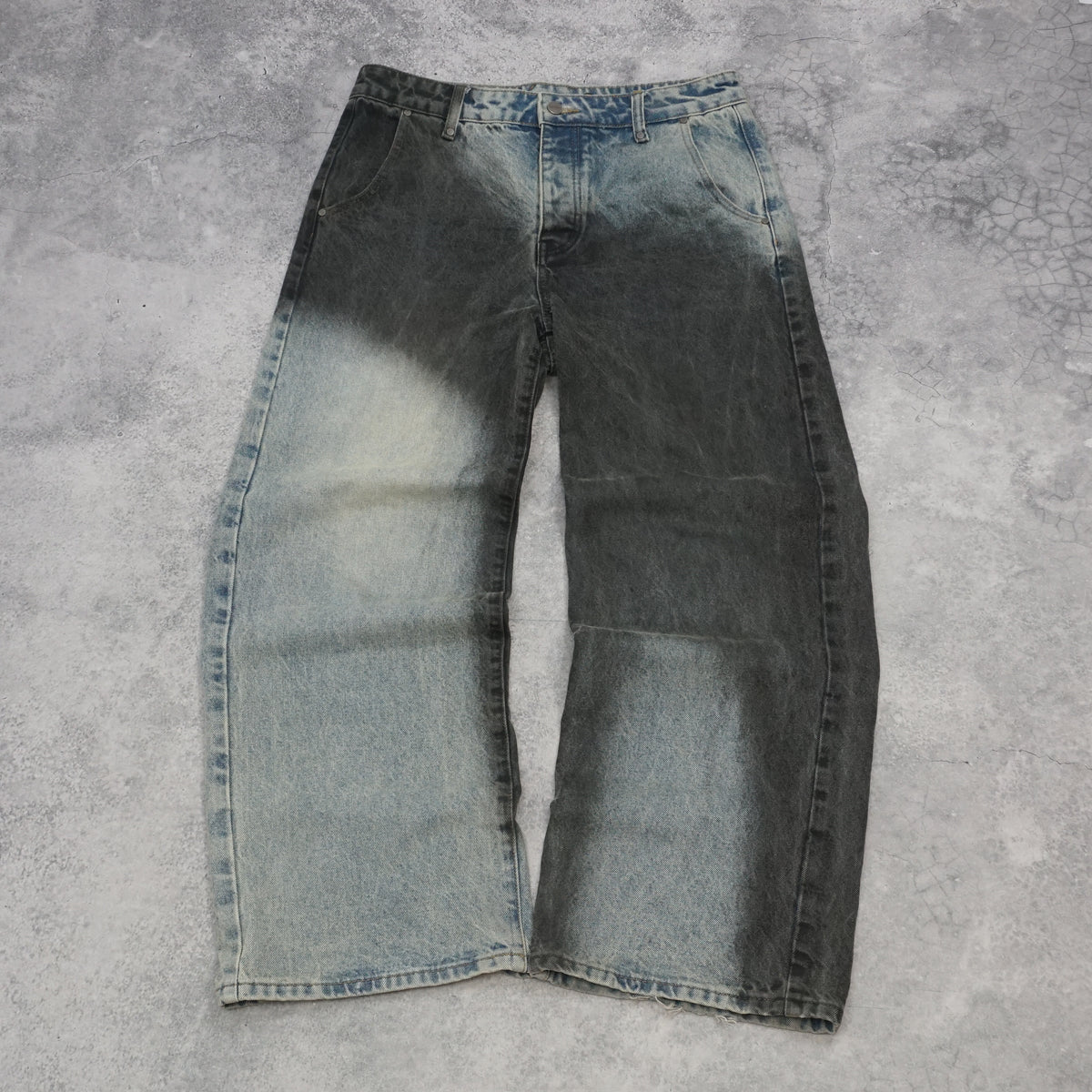 Protémoa Wide Leg Two Tone Wash Jeans