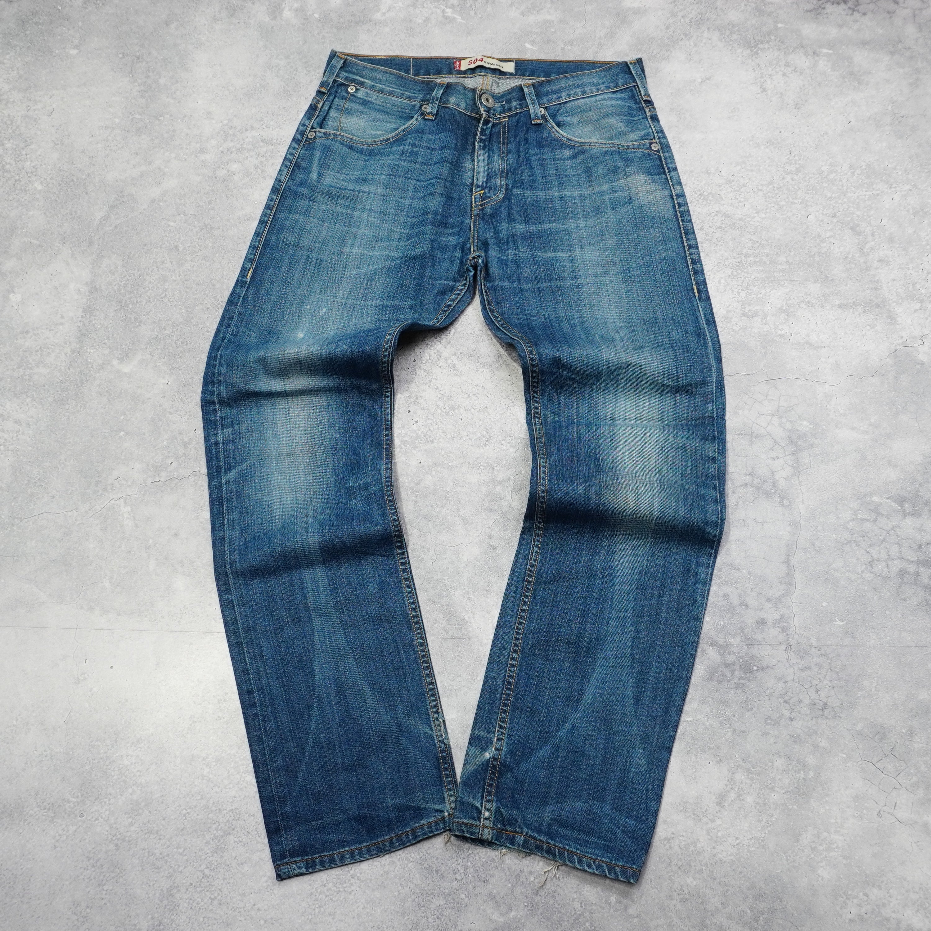 2000s Levi's 504 Straight Jeans