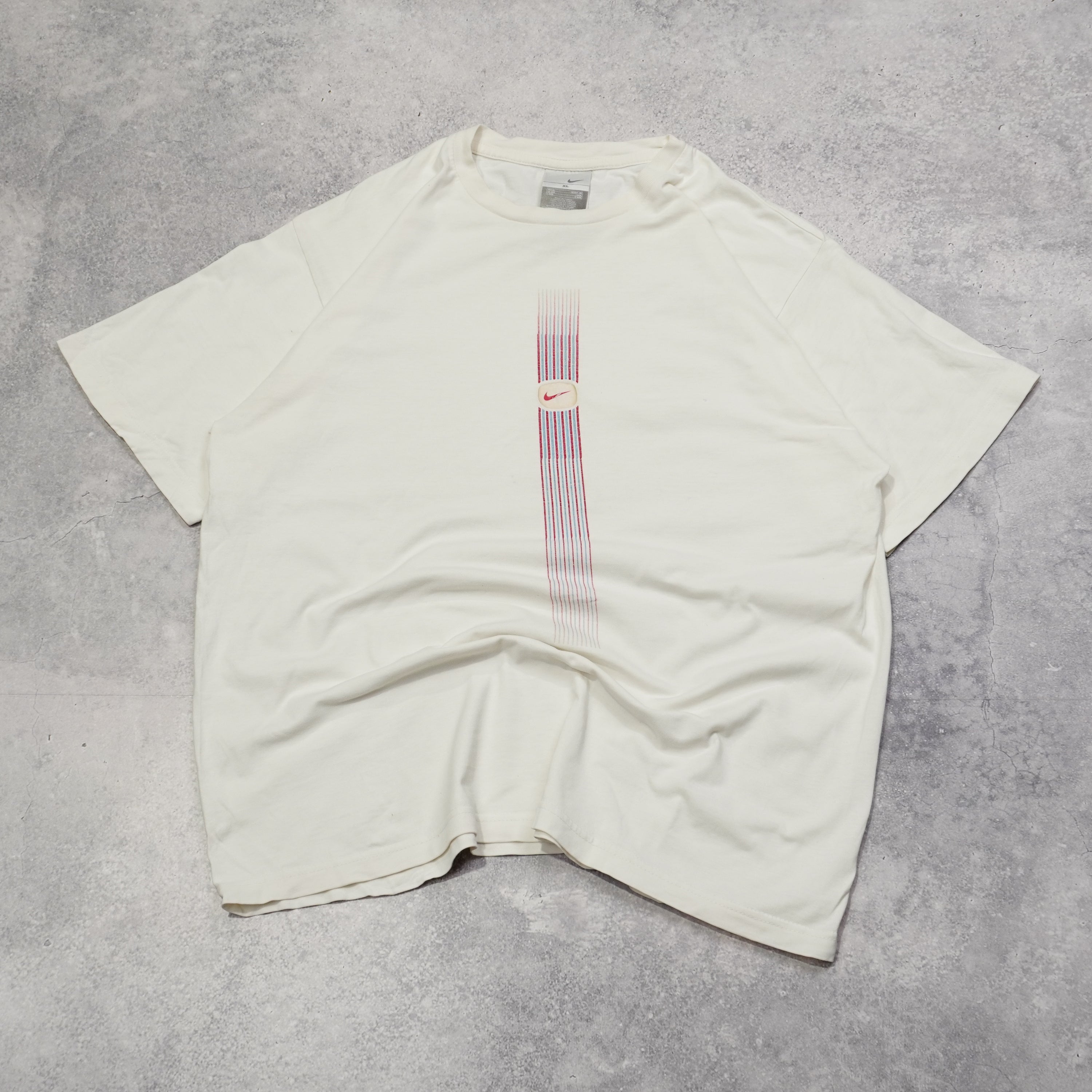 2000s Nike T-Shirt