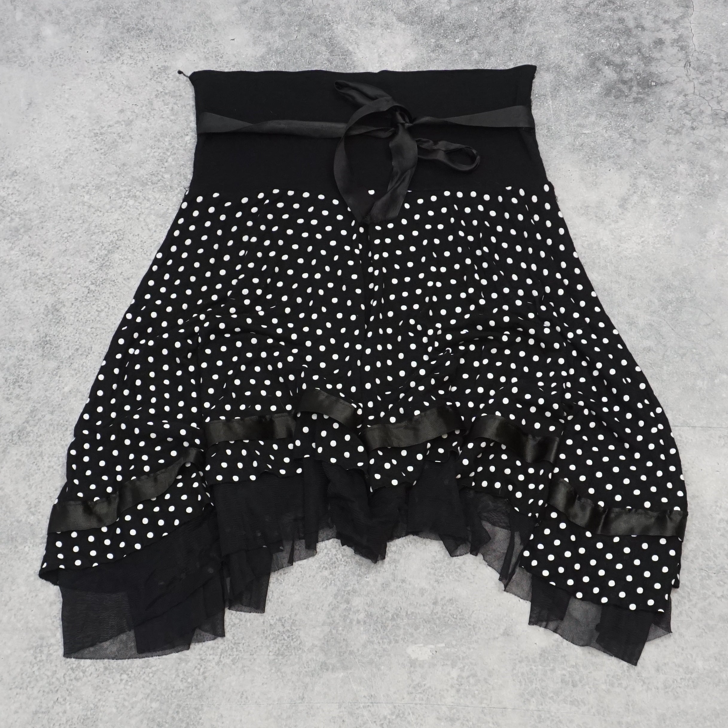 2000s Polka Dot Ruffled Skirt