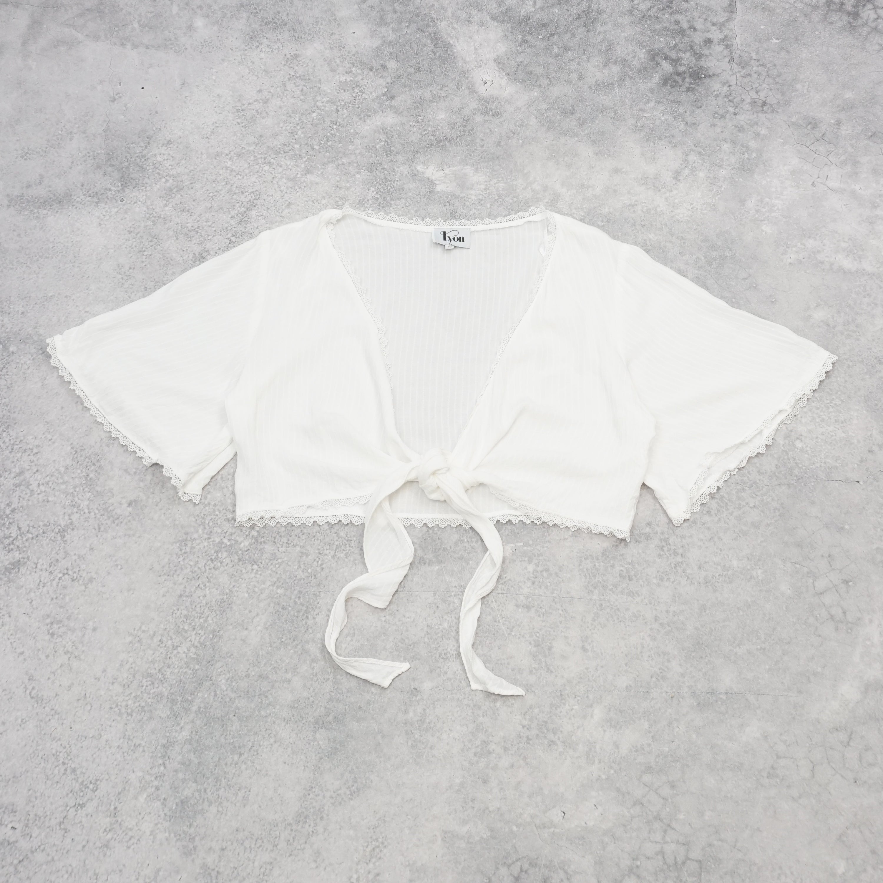 Lyon Crop Lace Trimmed Top