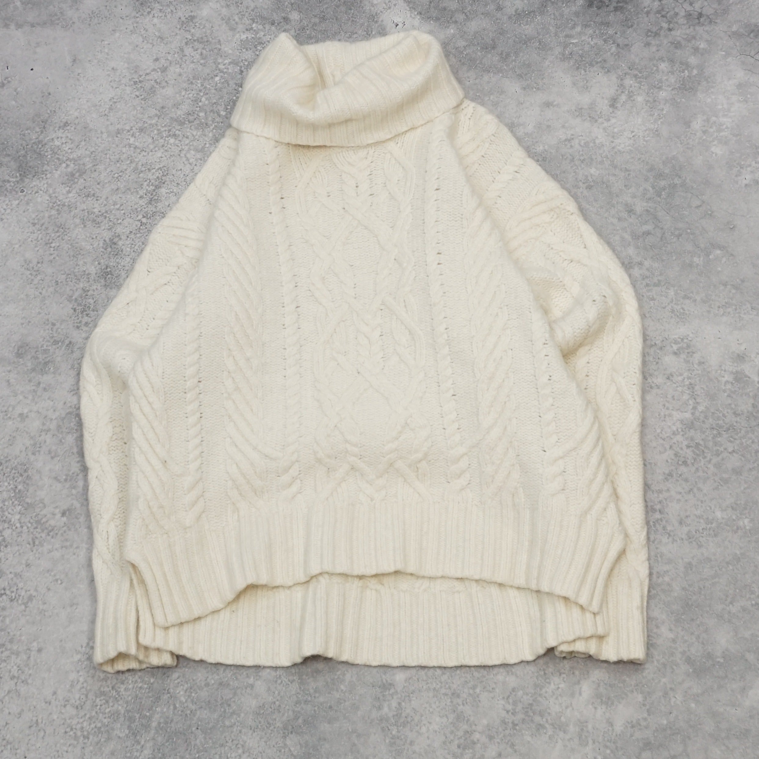 Witchery Cable Knit Knit