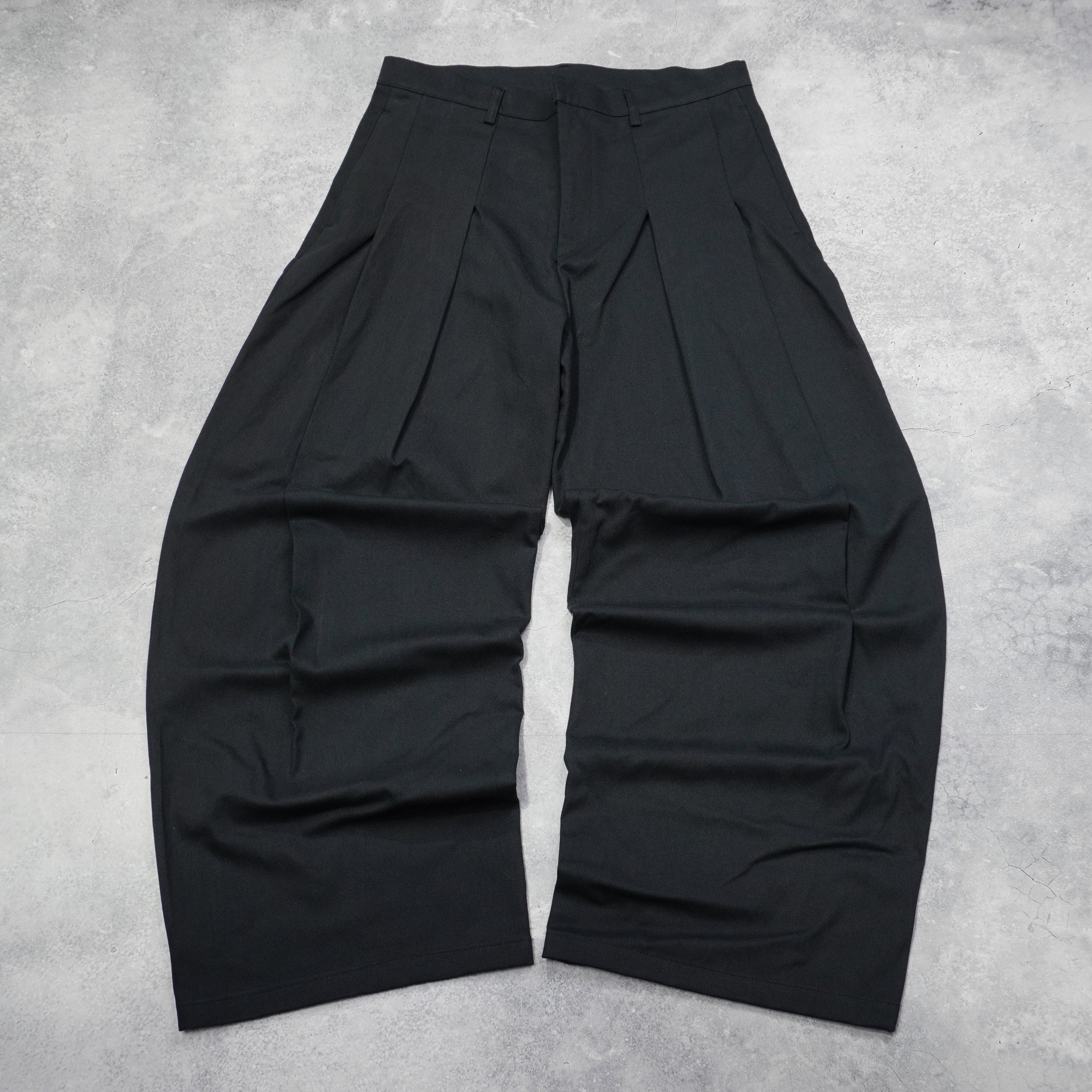 Force Pleated Heavy Pants