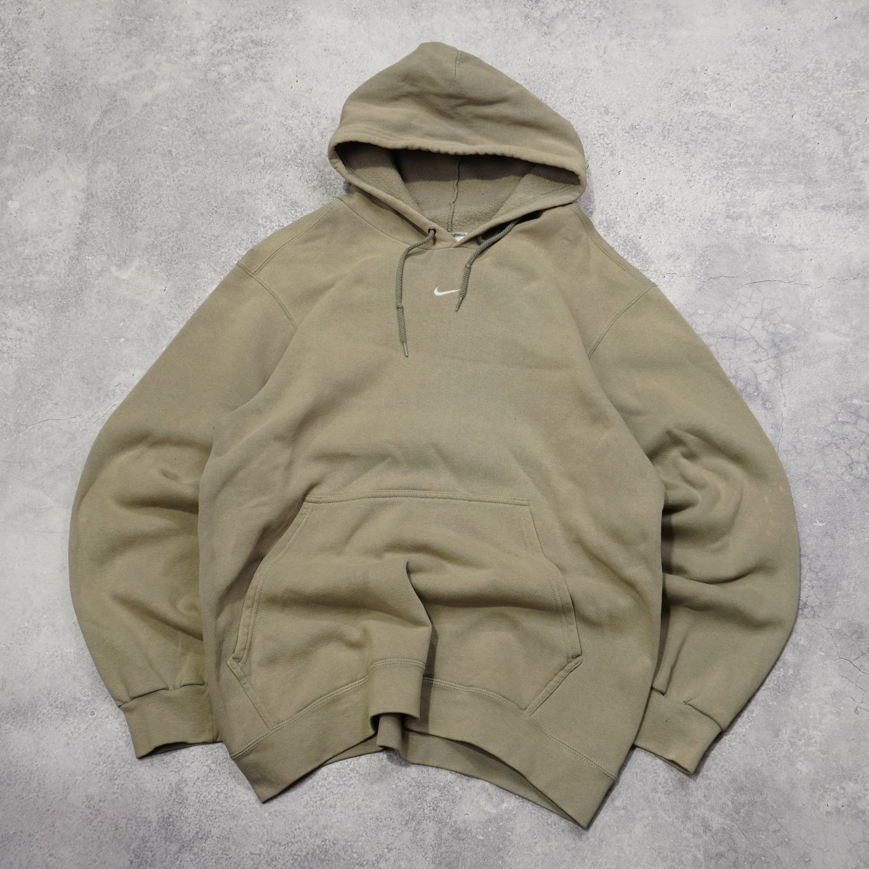 2000s Nike Hoodie