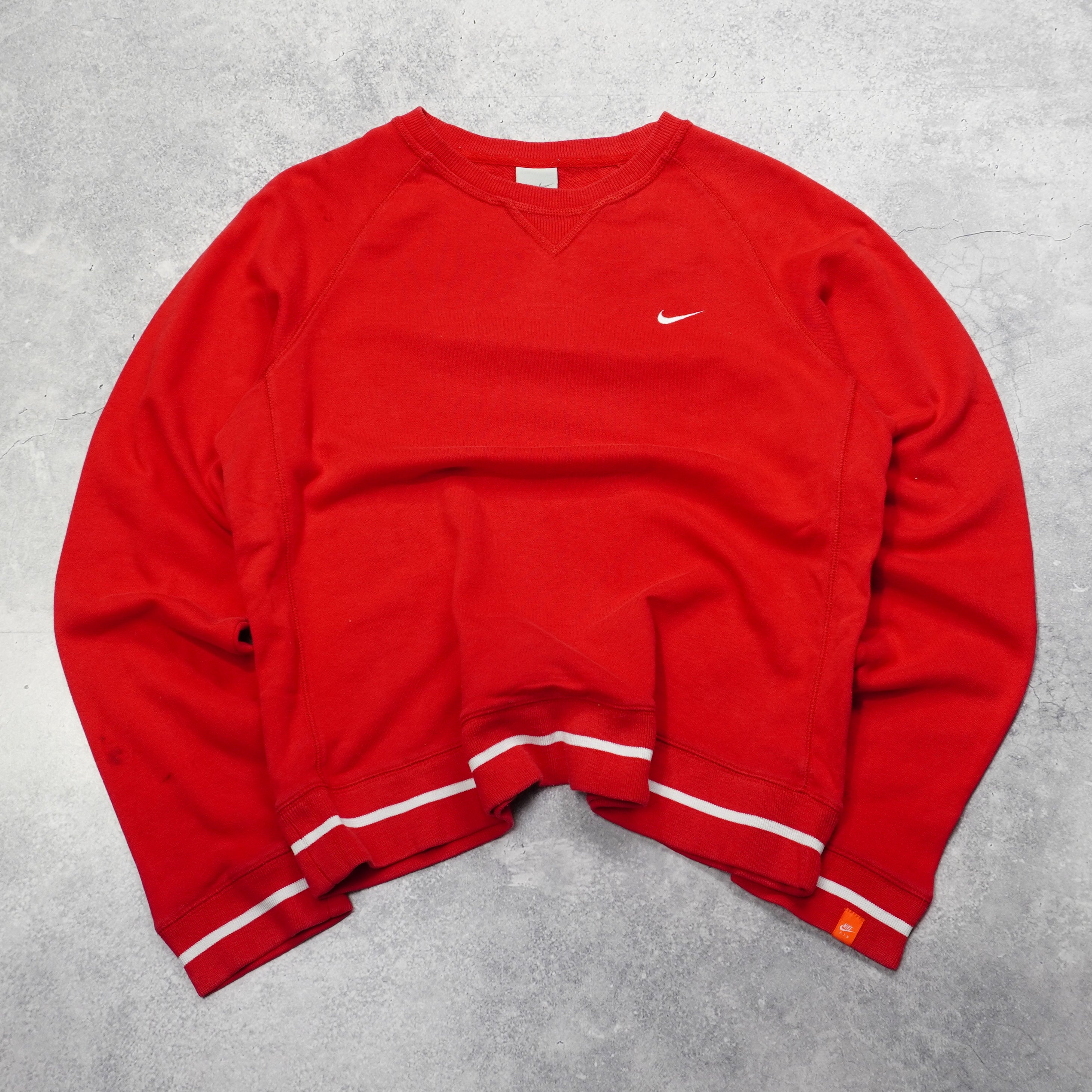 2000s Nike Sweater