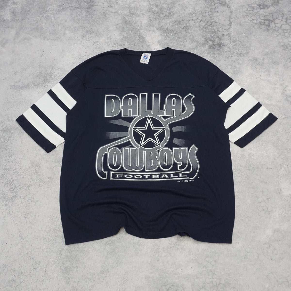 2000s Logo Dallas Cowboys Graphic T-Shirt
