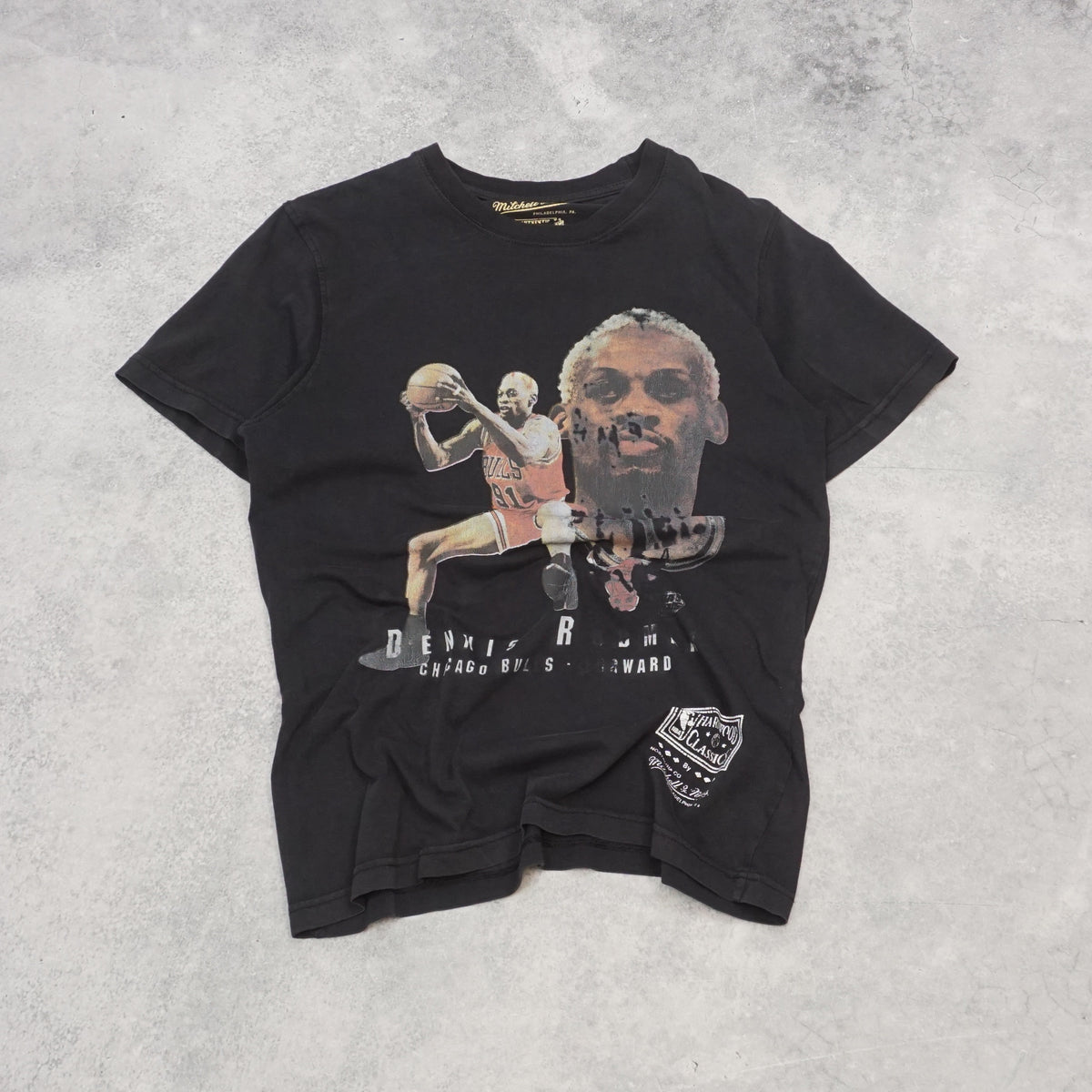 Mitchell & Ness Dennis Rodman Chicago Bulls Graphic T-Shirt