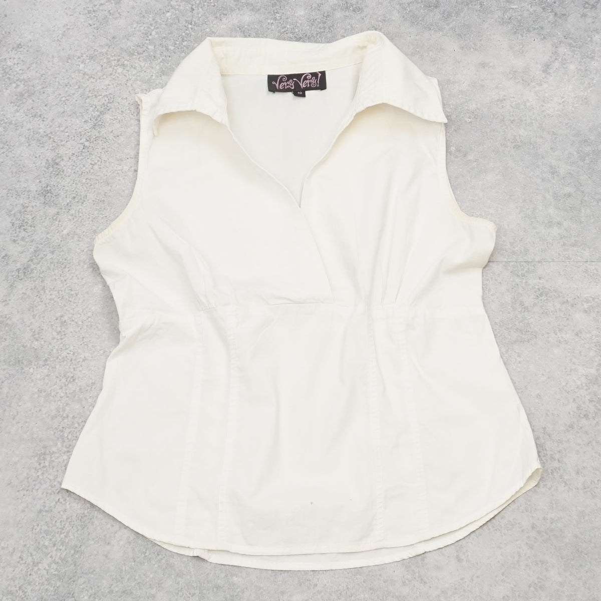 2000s Very Very! Sleeveless Top