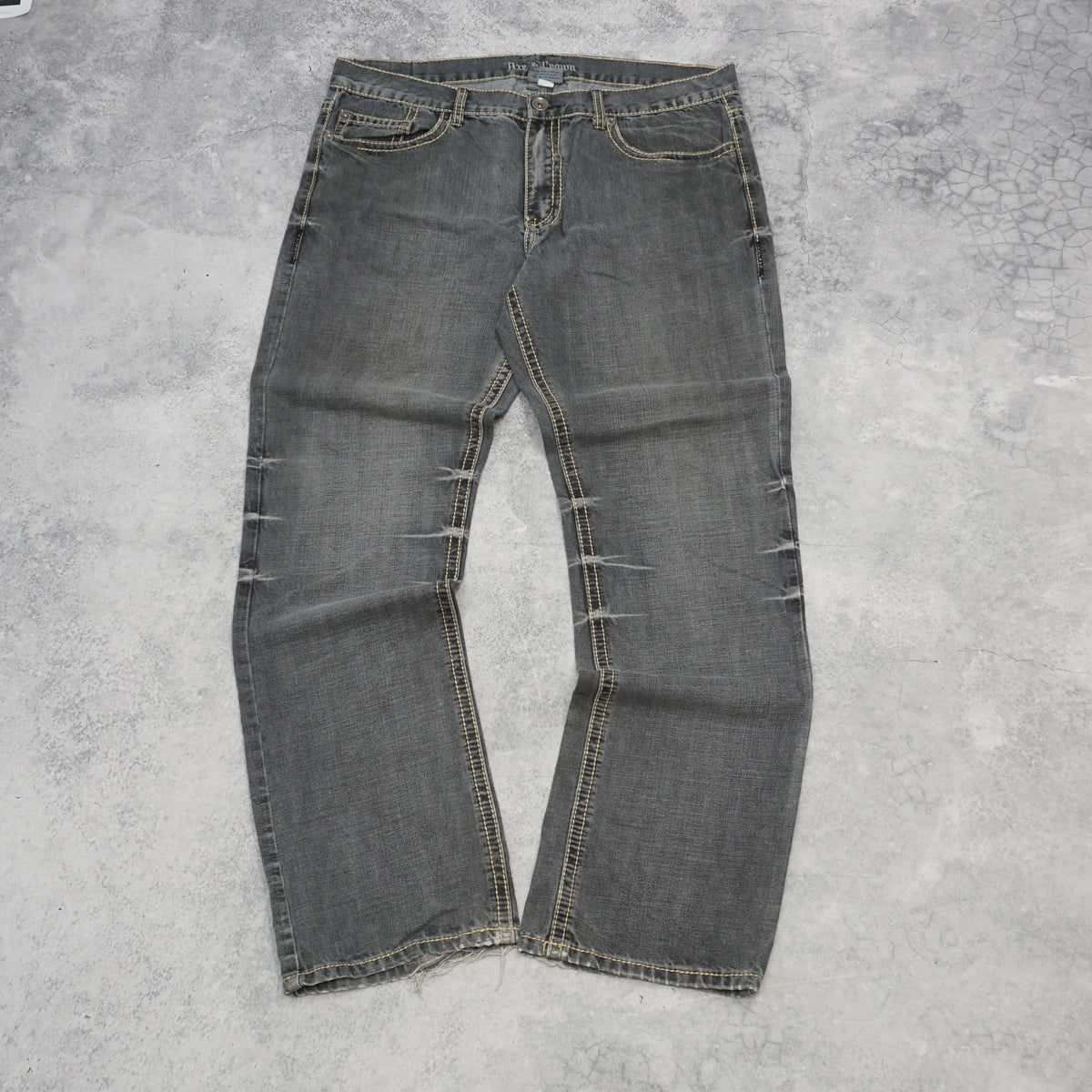 2000s Axe & Crown Straight Leg Grey Washed Jeans