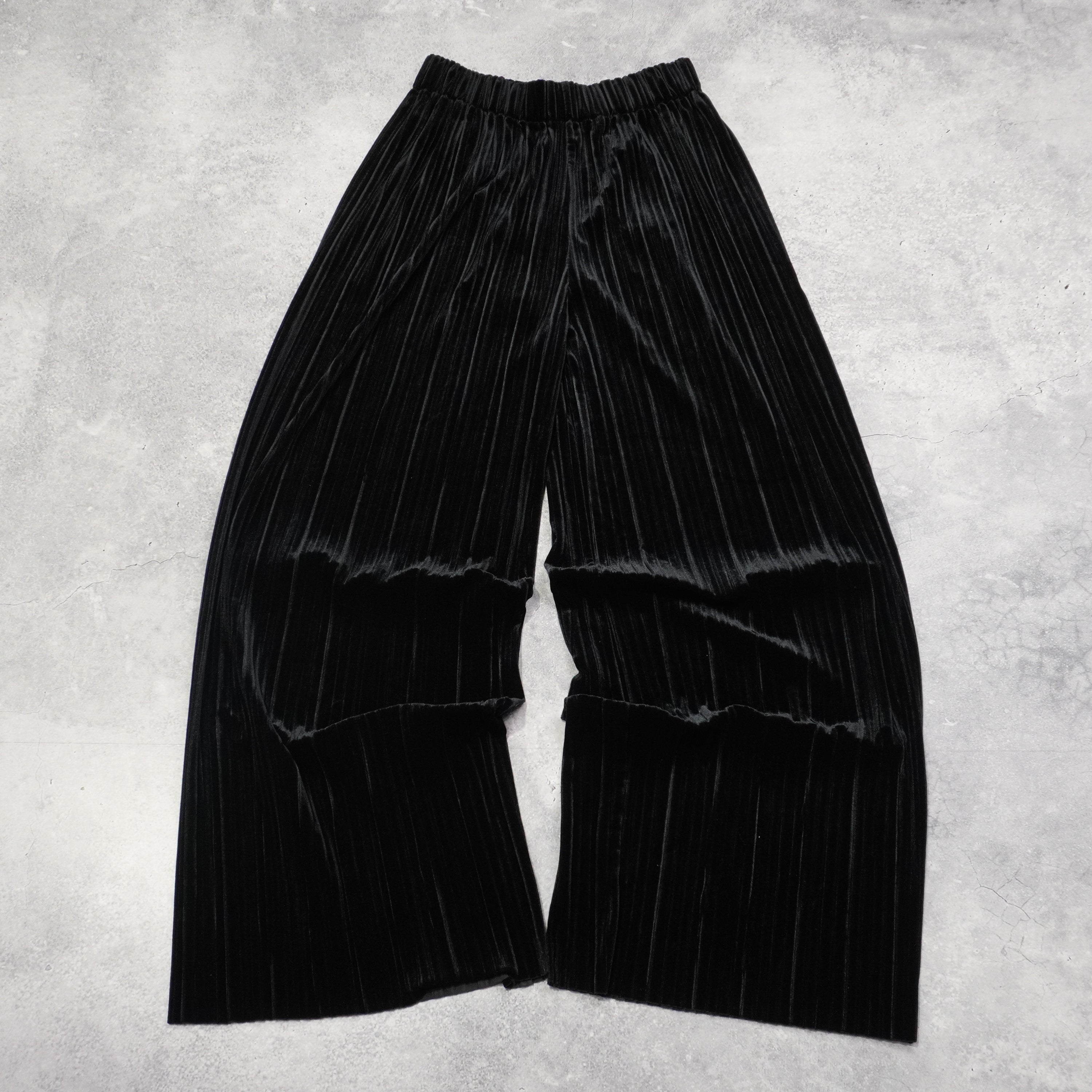 Velvet Pleated Pants