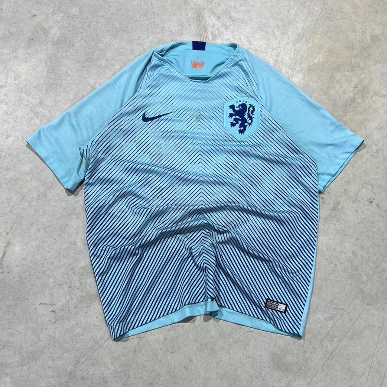 2000s Nike Graphic Jersey