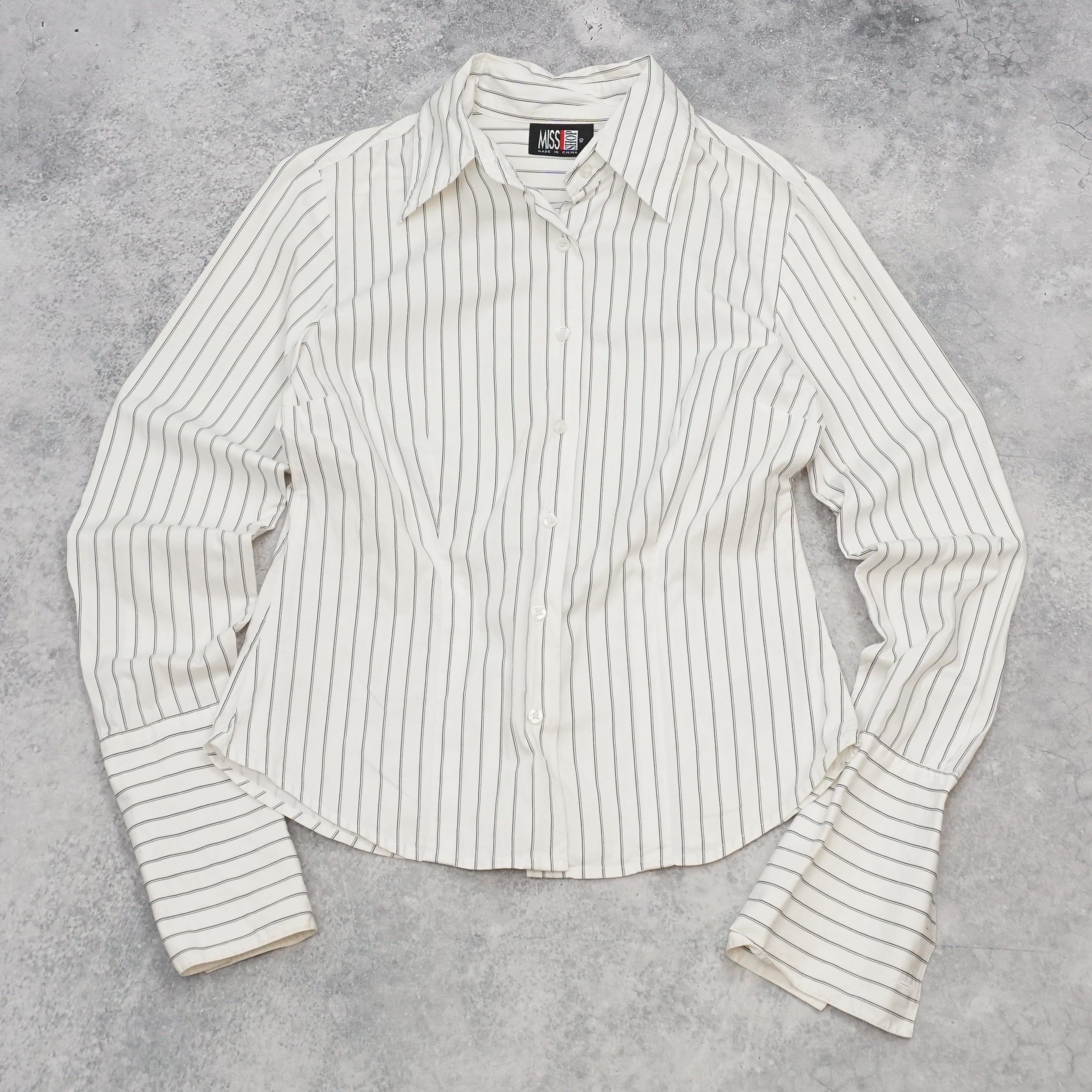 Miss Shop Button Up