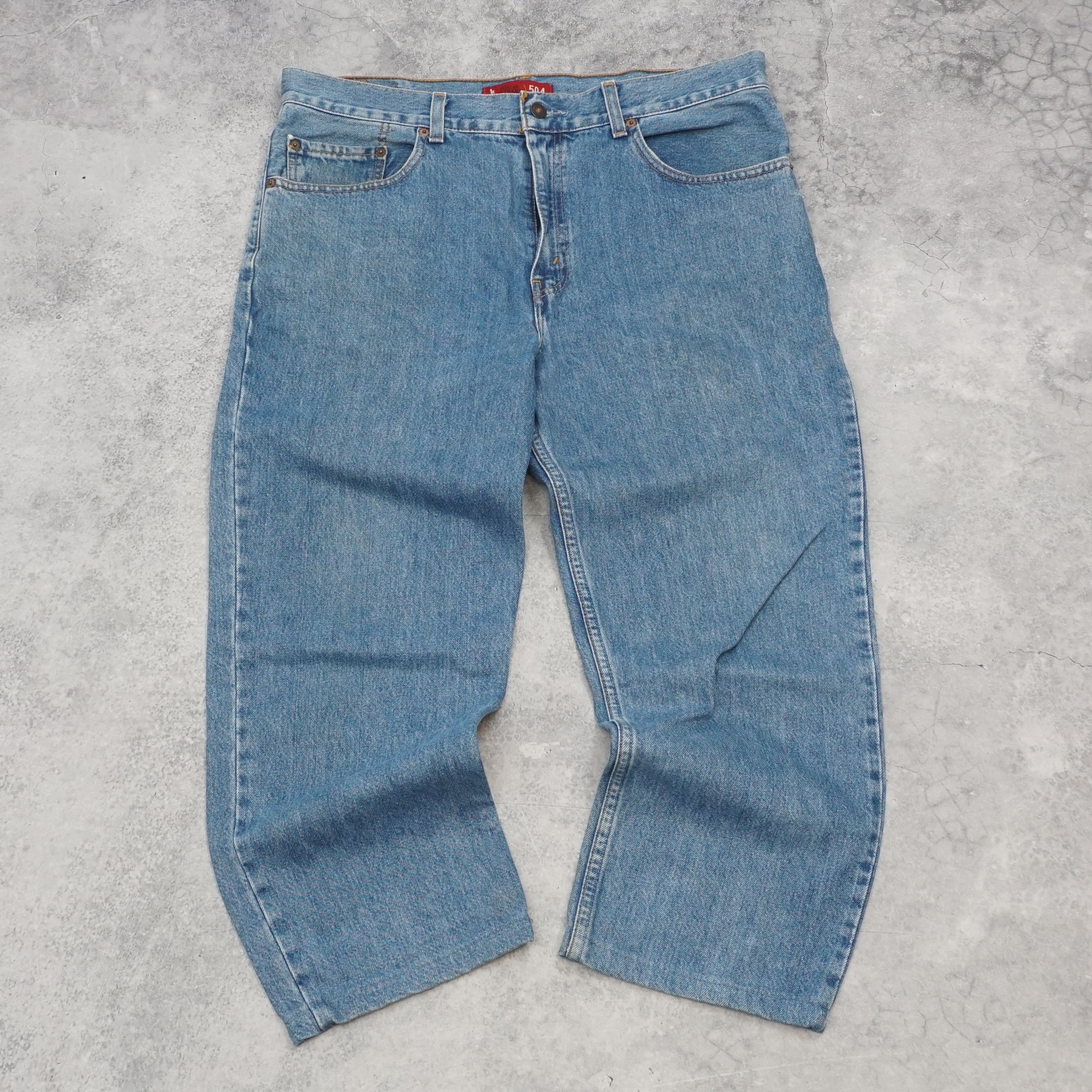 2000s Levi's 504 Regular Straight Jeans