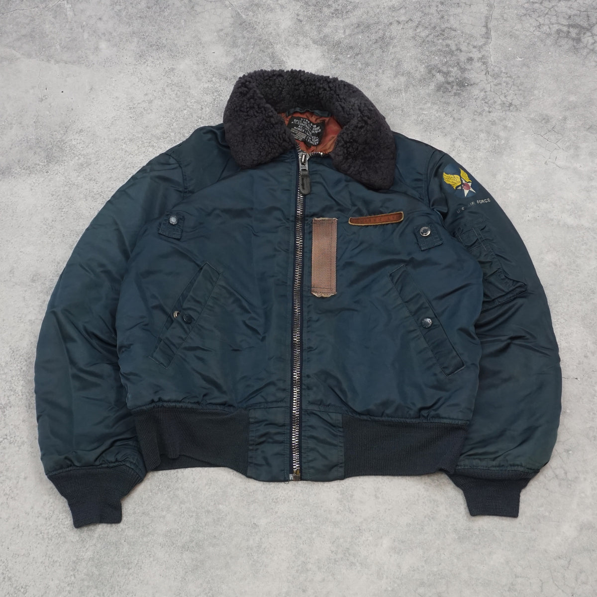 2000s Avirex B-15 Flight Shearling Collar Jacket Bomber