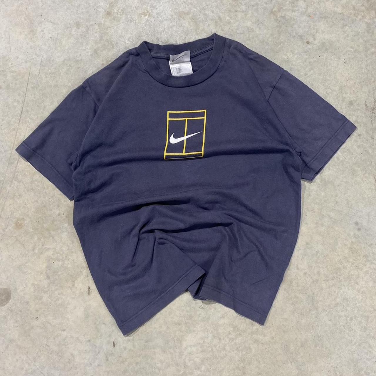 2000s Nike Graphic Y2K T-Shirt Boxy
