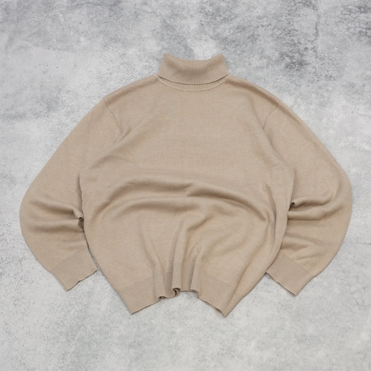 Whittepure Turtleneck Oversized Sweater
