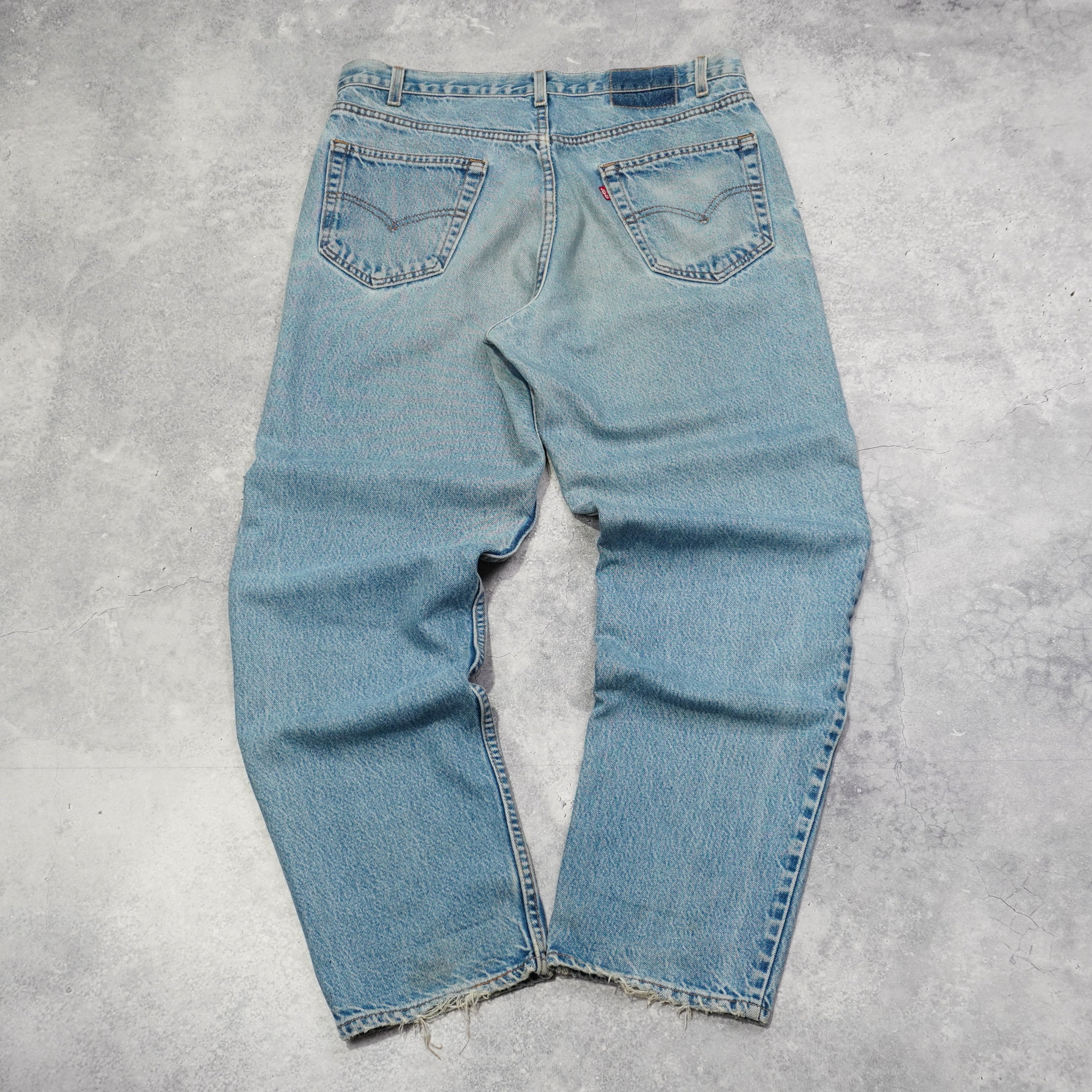 90s Levi's 550 Relaxed Fit Jeans