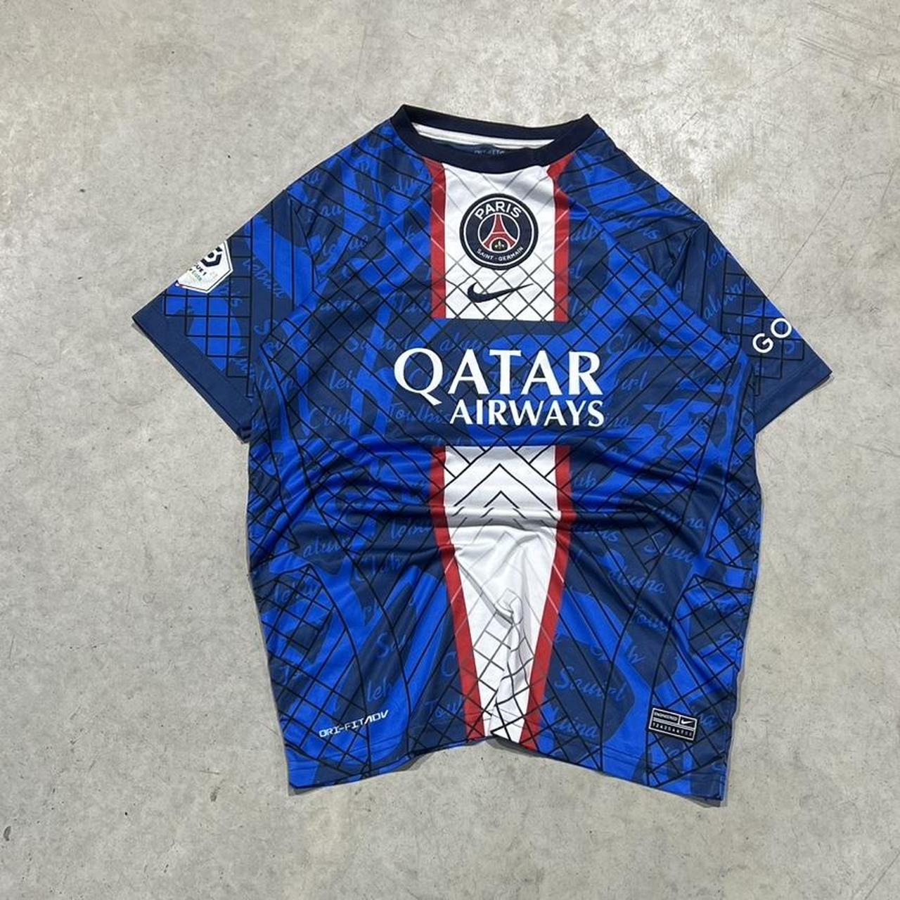 2000s Graphic Jersey
