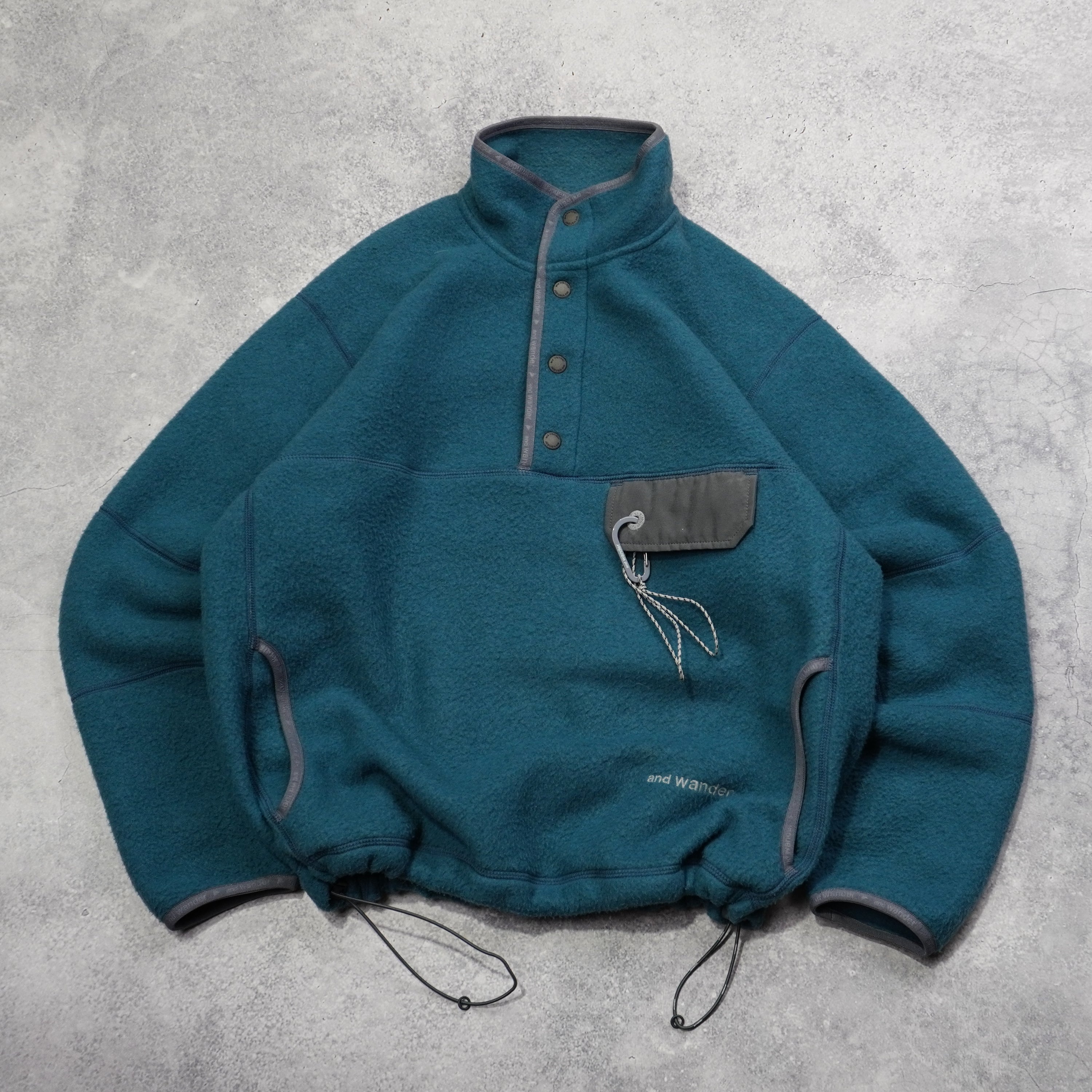 Modern And Wander Fleece Jumper