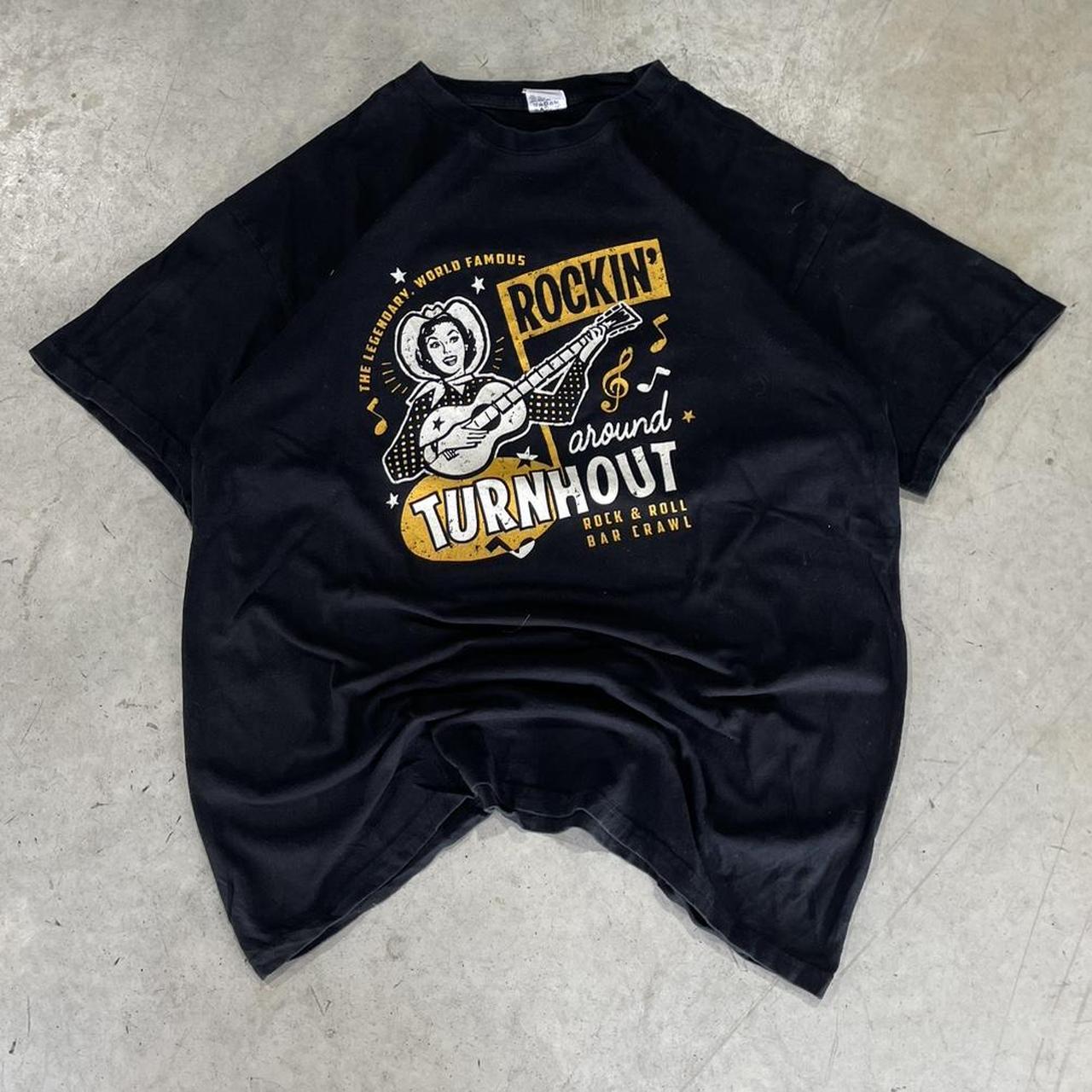 2000s Graphic T-Shirt