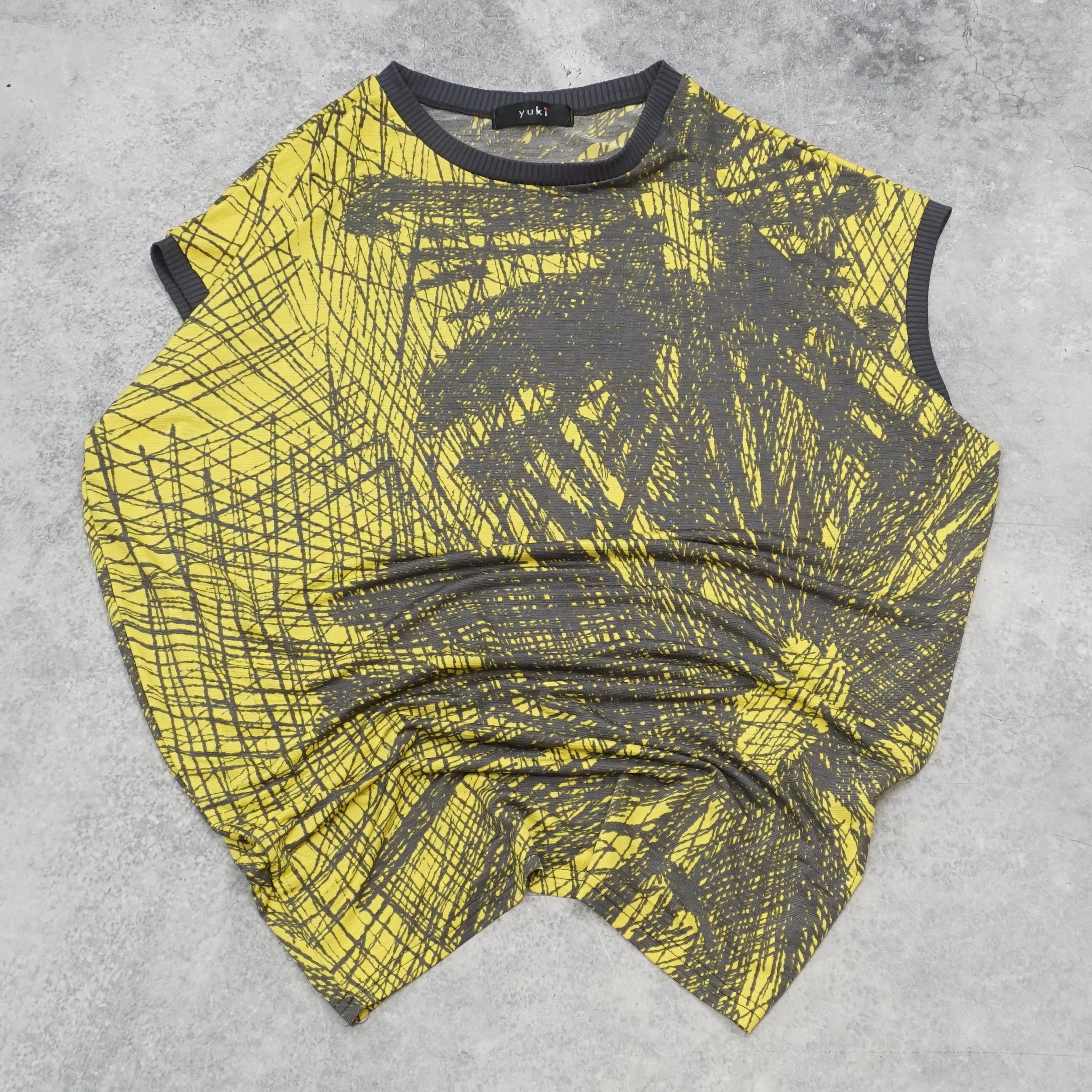Yuki Graphic Print Tank Top