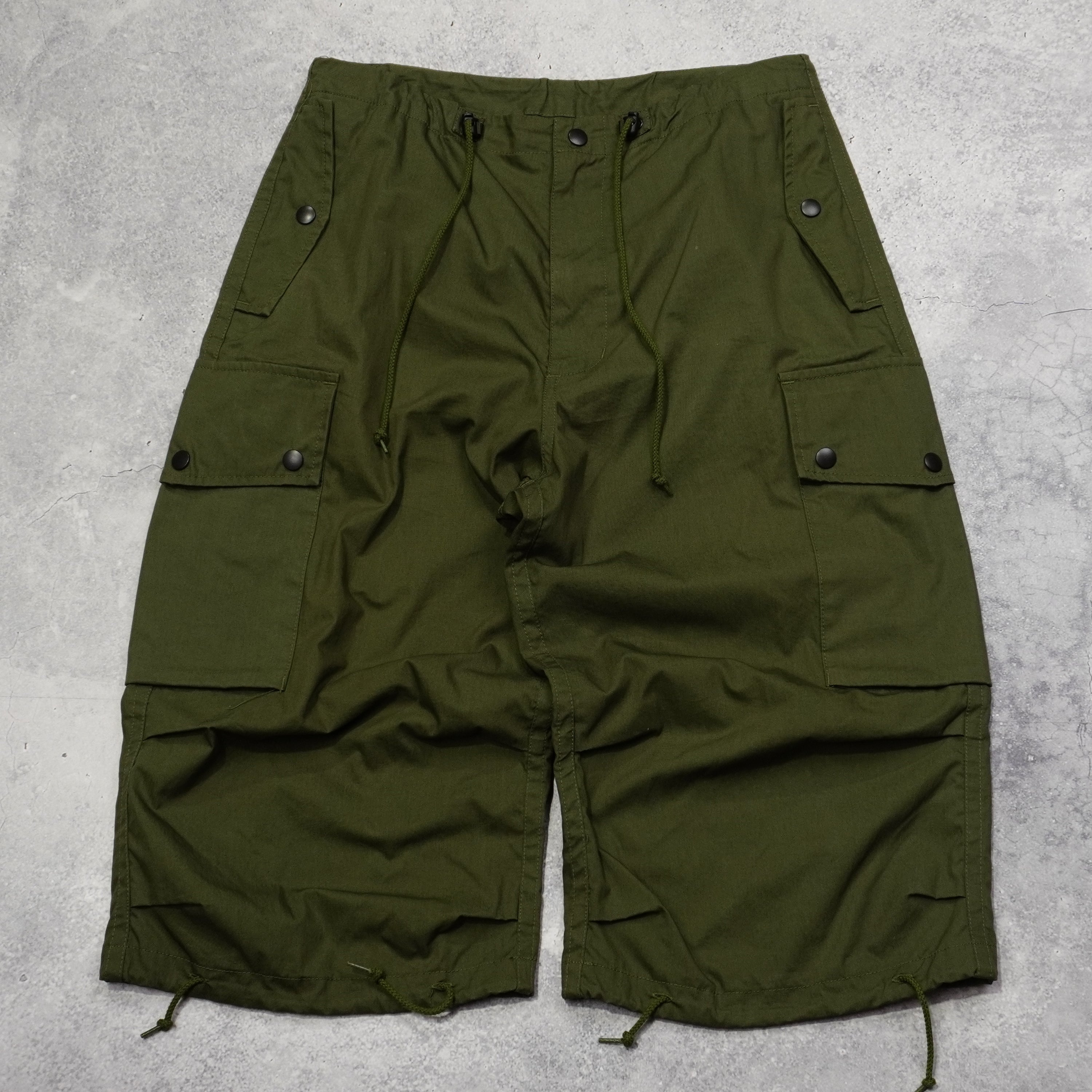 2000s Needles Field Capri Shorts