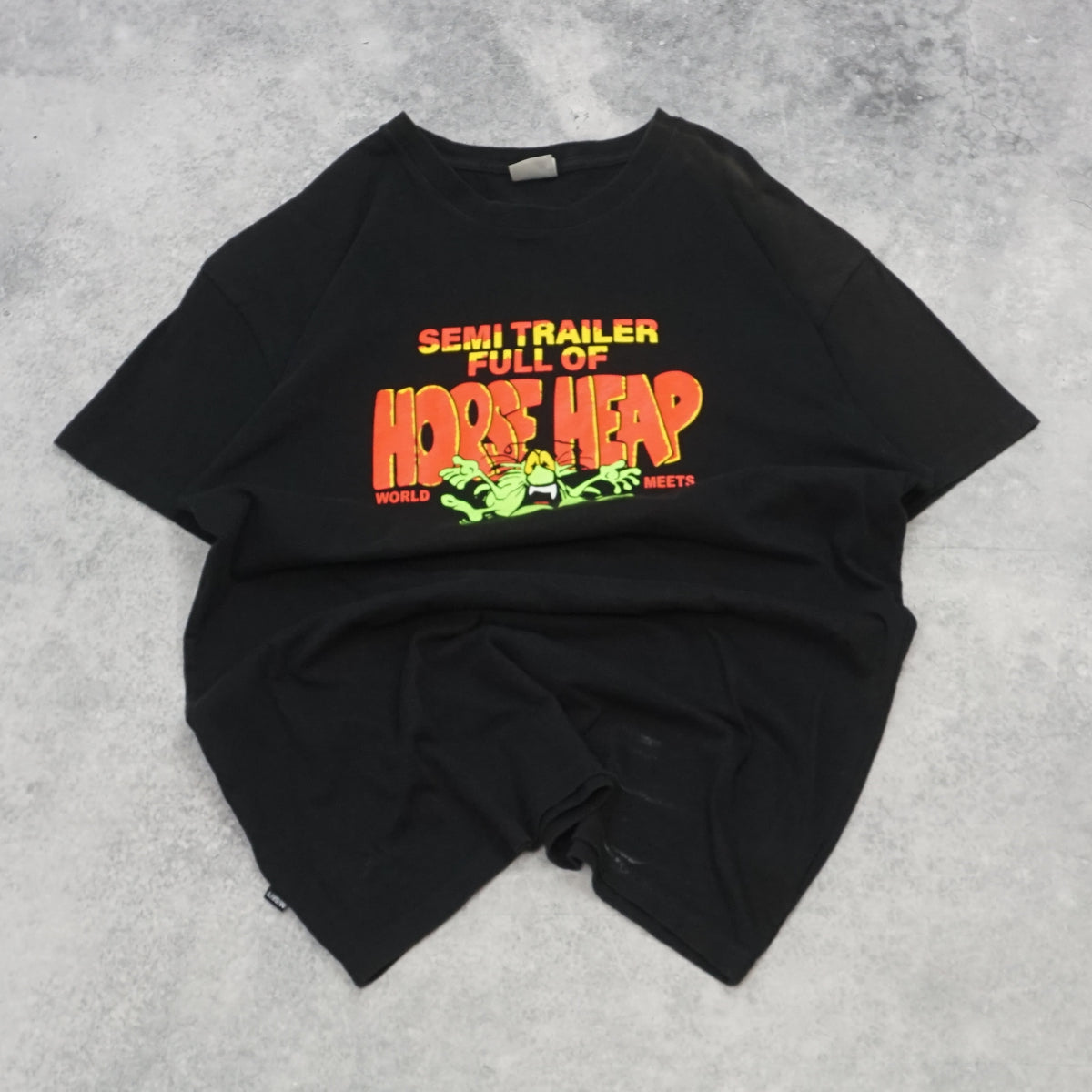 2000s M/SF/T Mad Minds Graphic T-Shirt