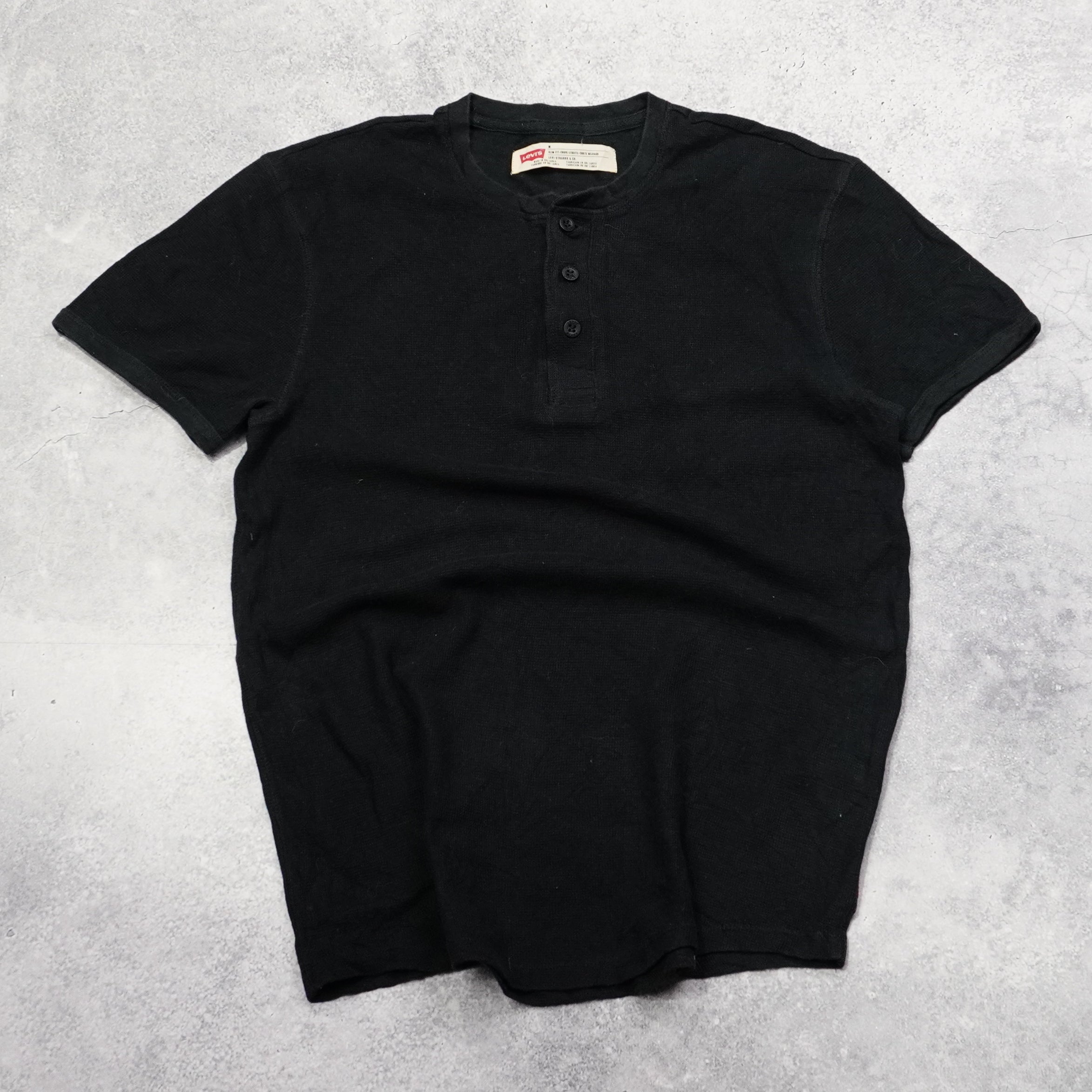 2000s Levi's Henley T-Shirt