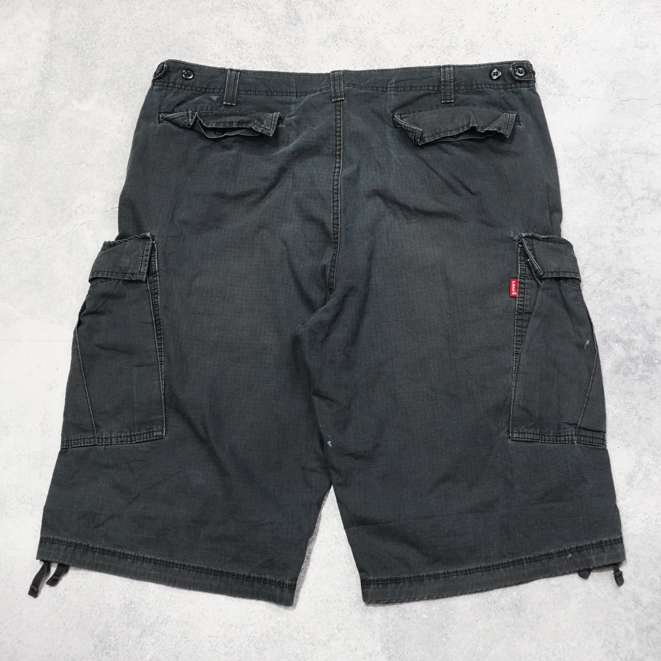 2000s Levi's Cargo Shorts