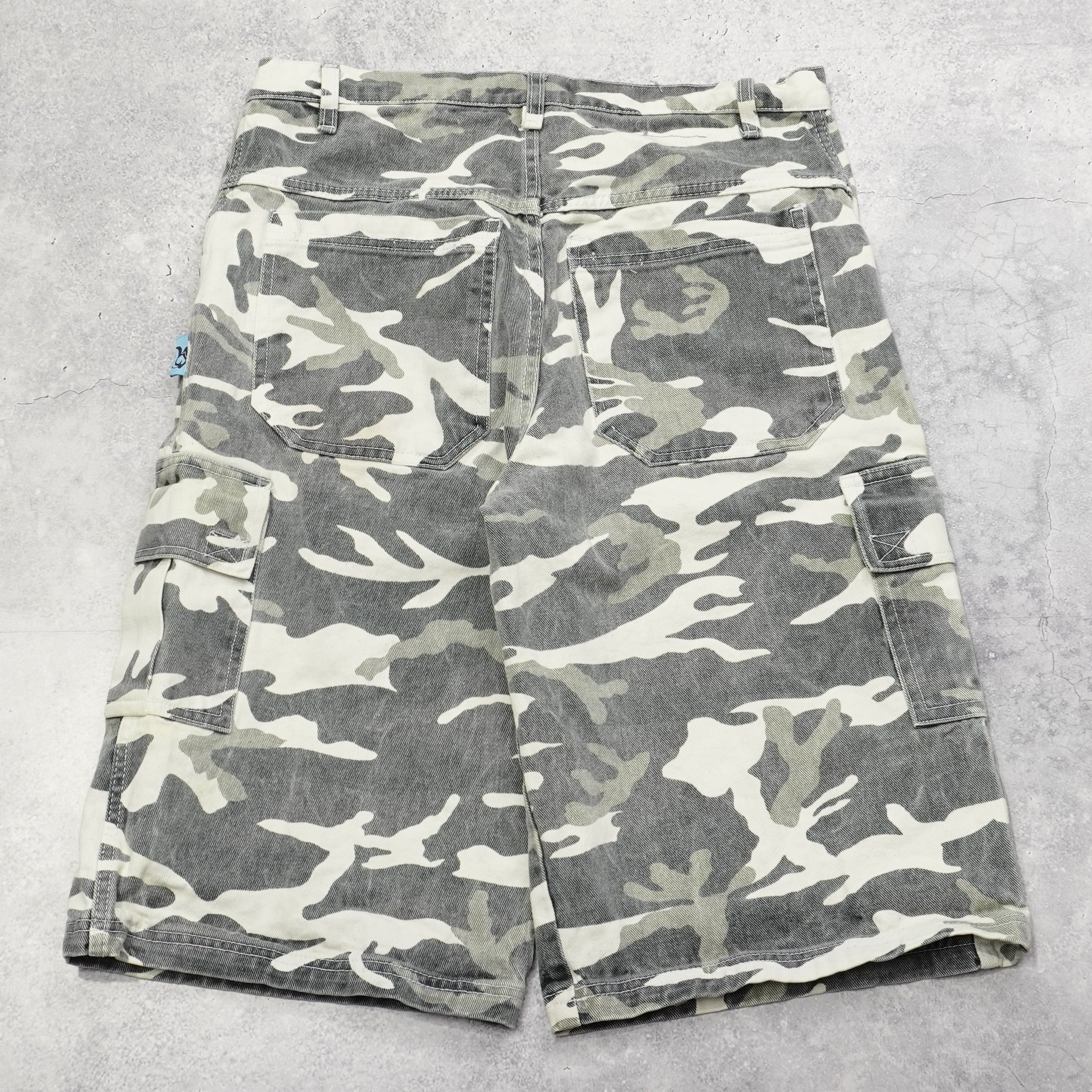 2000s Raw Blue Camo Cargo Shorts
