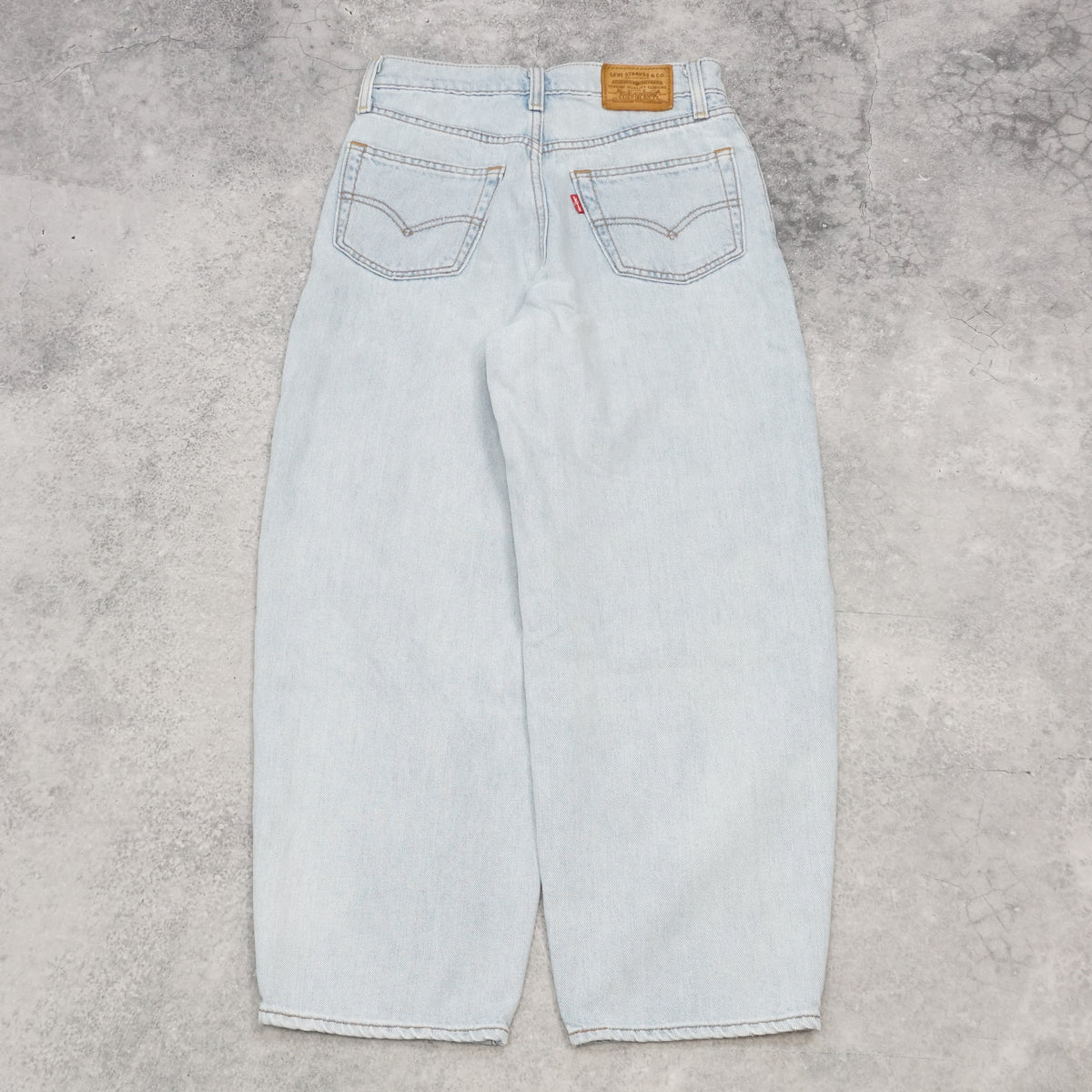 Levi's Balloon Leg Jeans