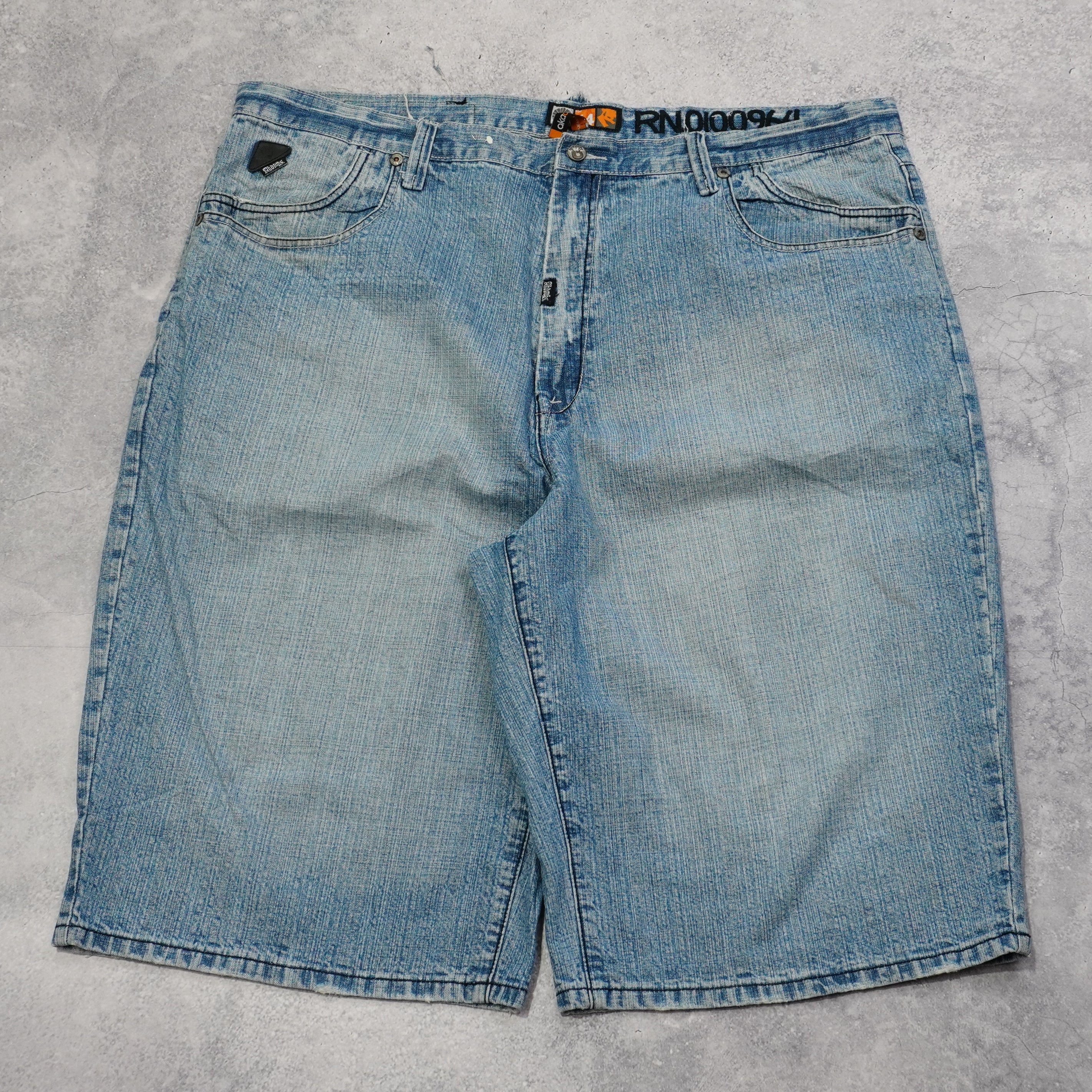 2000s Akedemiks Graphic Embroidered Shorts