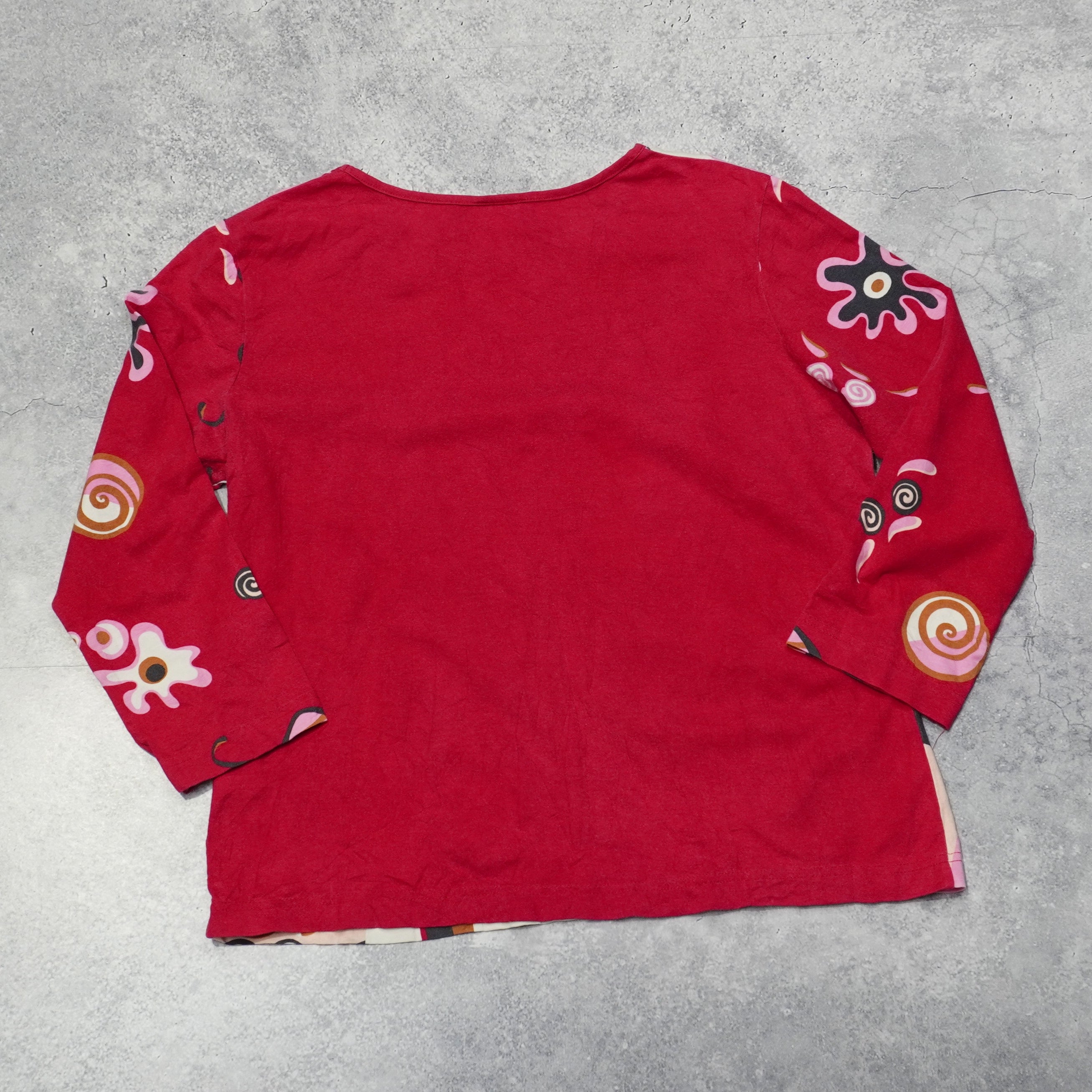 2000s Apart Graphic Top